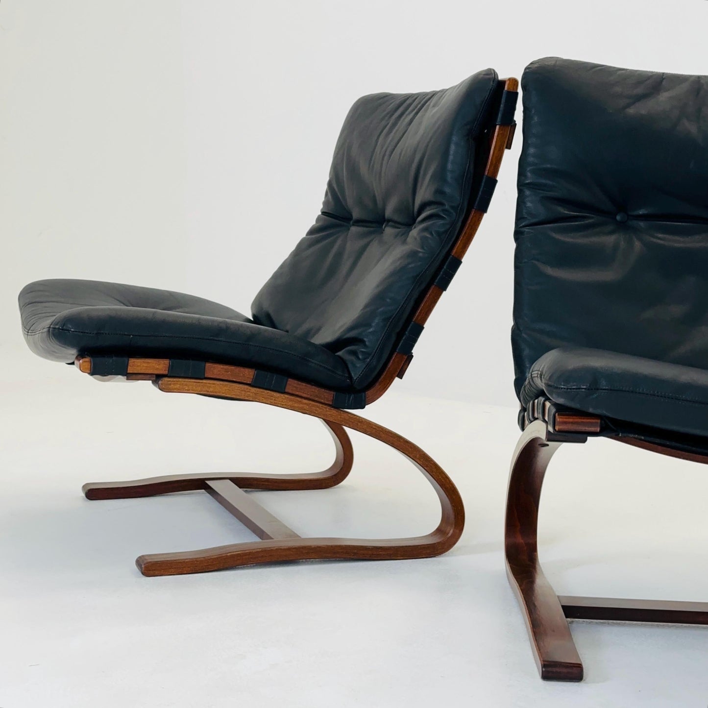 Set of 2 Mid century Kangu Lounge Chairs by Elsa Solheim and Nordahl Solheim for Rybo 1970s