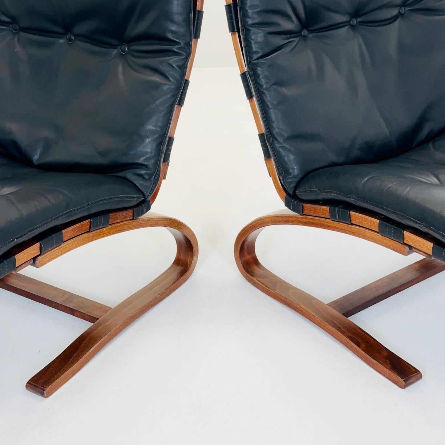 Set of 2 Mid century Kangu Lounge Chairs by Elsa Solheim and Nordahl Solheim for Rybo 1970s