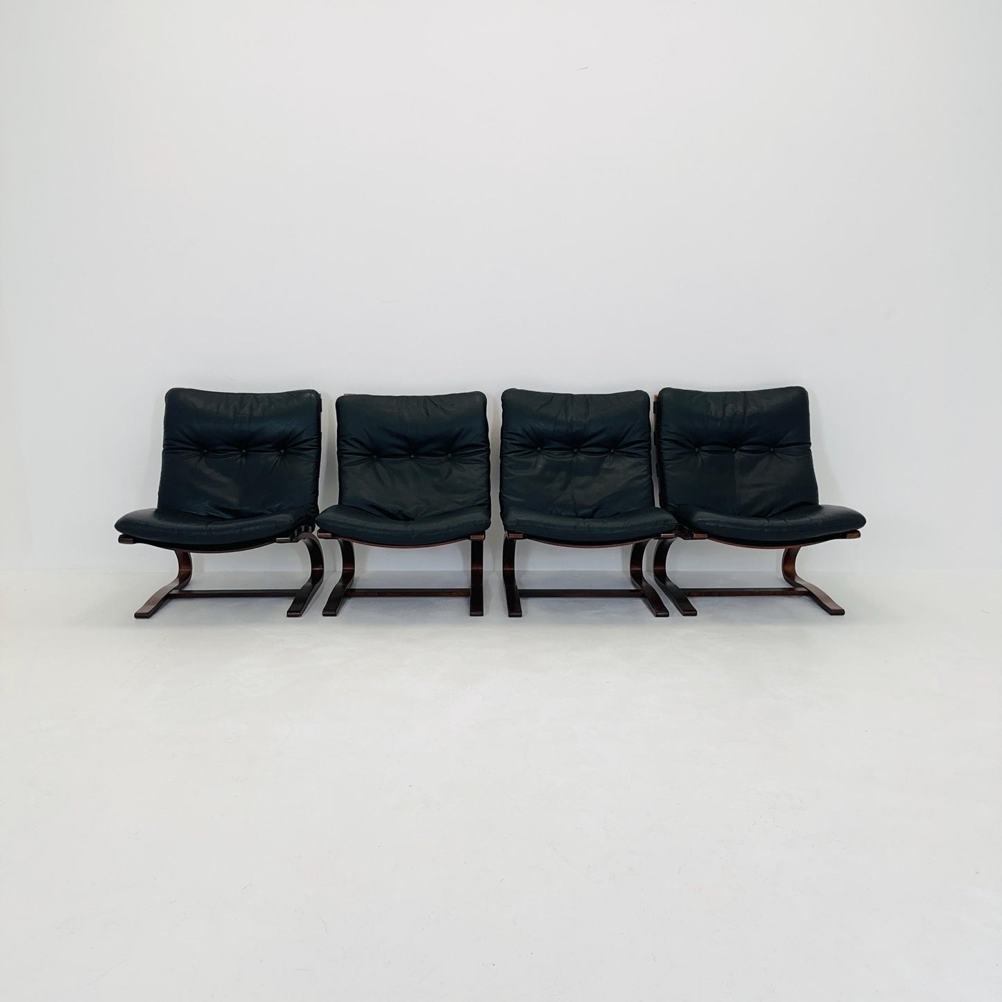 Set of 4 Mid century Kangu Lounge Chairs by Elsa Solheim and Nordahl Solheim for Rybo 1970s