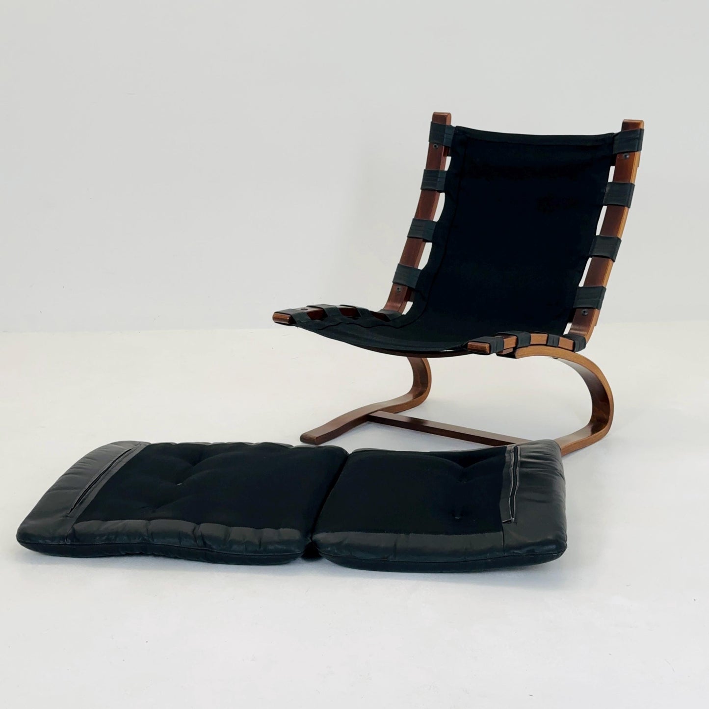 Set of 4 Mid century Kangu Lounge Chairs by Elsa Solheim and Nordahl Solheim for Rybo 1970s