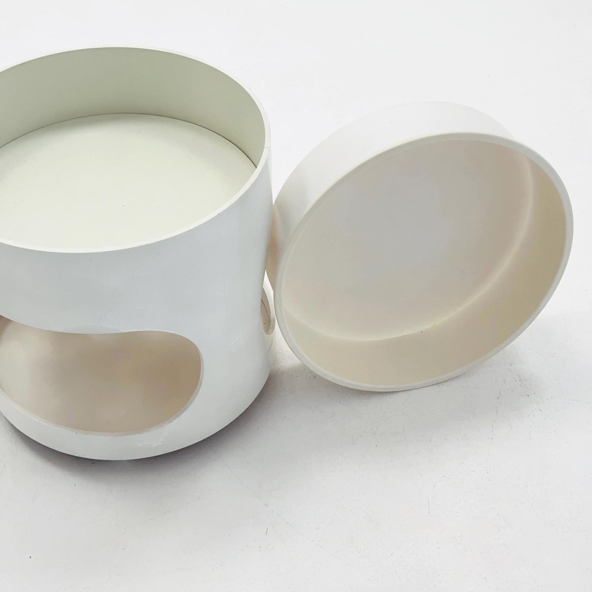 Space Age Luna Side Table 5124 by Opal Möbel, Germany 1970s – Vintage White Rolling Table, Mid-Century Modern