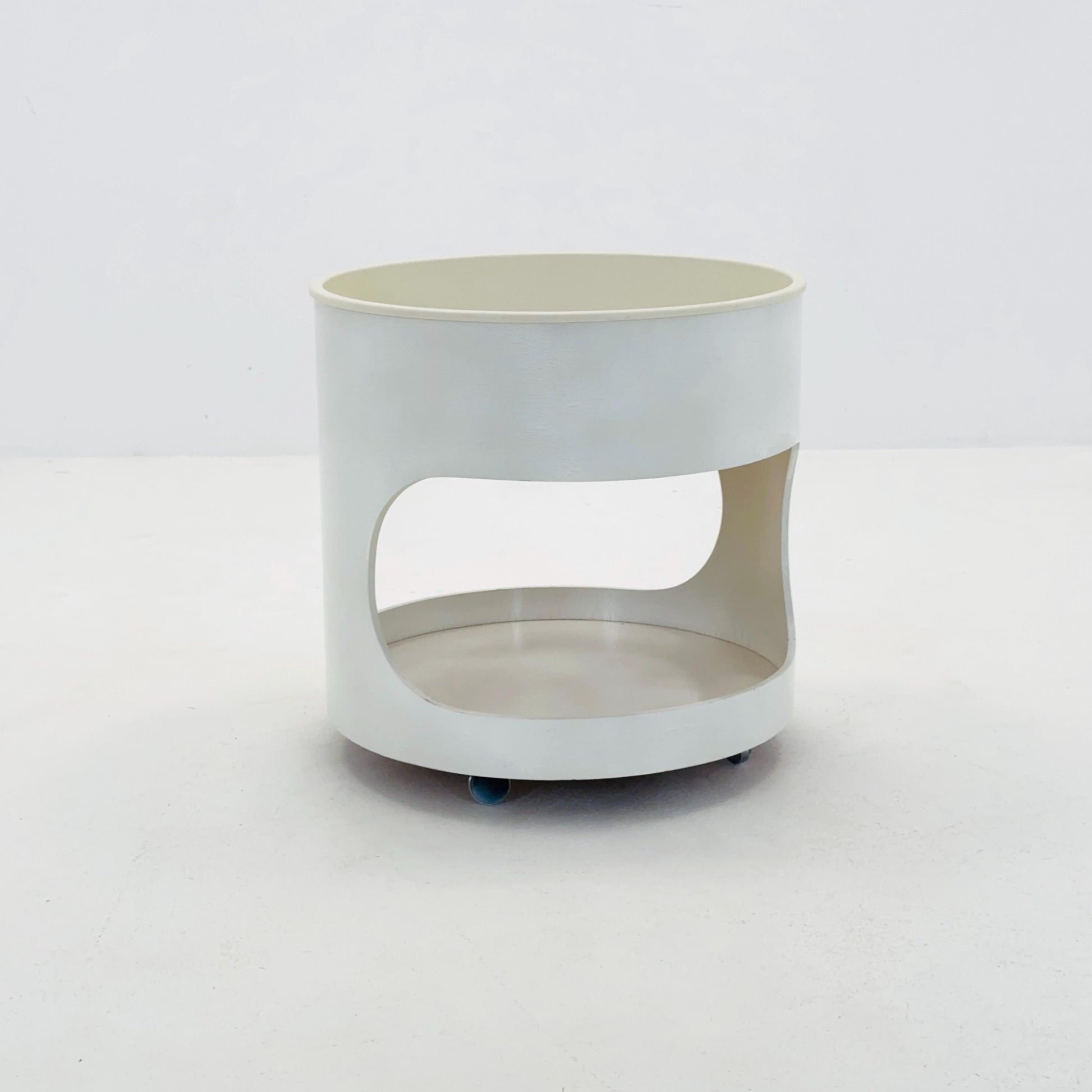 Space Age Luna Side Table 5124 by Opal Möbel, Germany 1970s – Vintage White Rolling Table, Mid-Century Modern