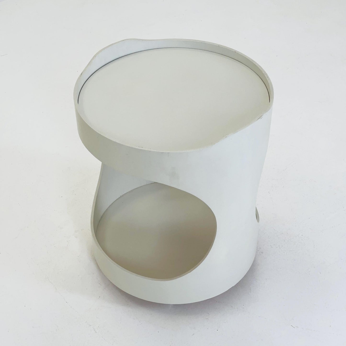 Space Age Luna Side Table 5124 by Opal Möbel, Germany 1970s – Vintage White Rolling Table, Mid-Century Modern