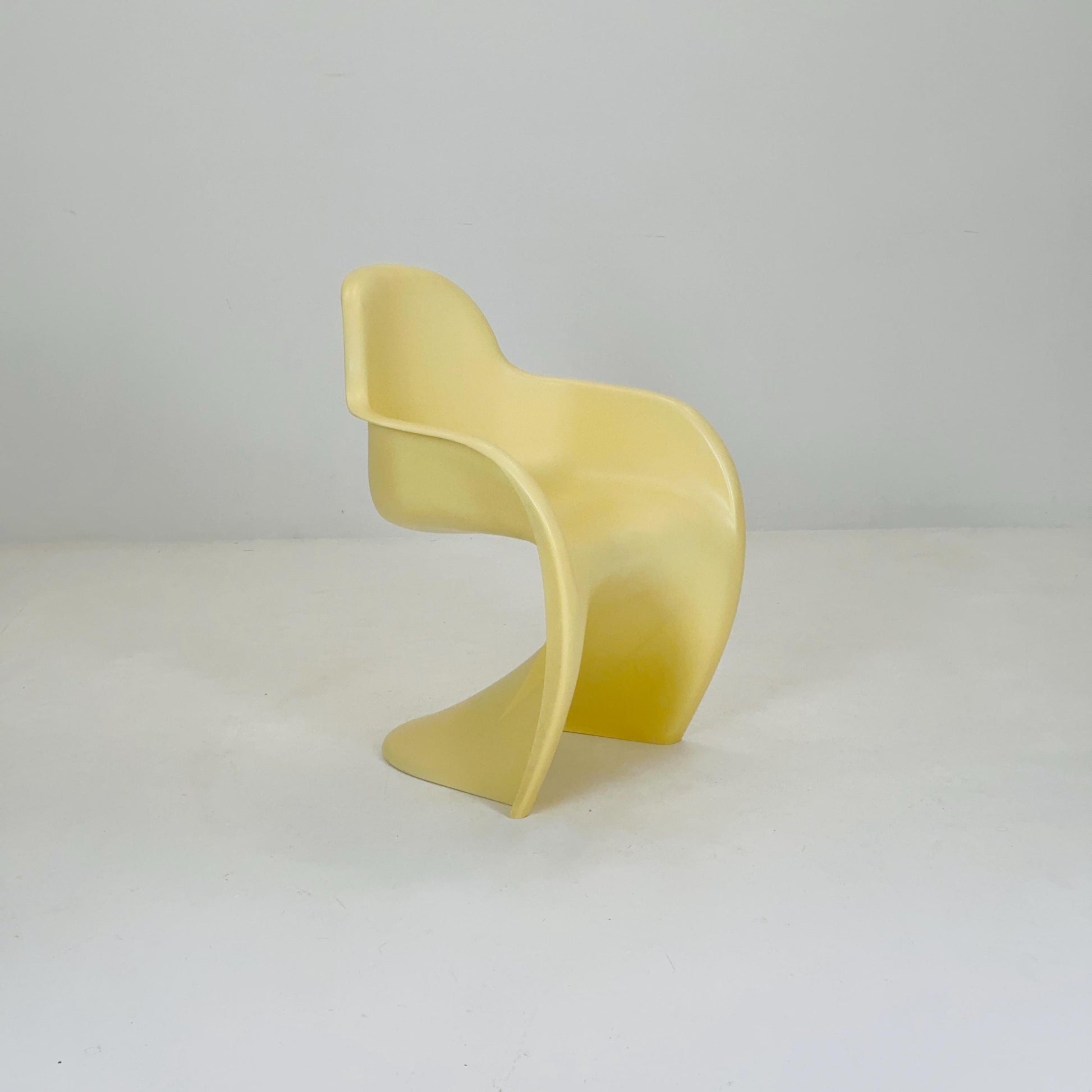 Space Age Panton Armchair Model 9093 by Pioneer – Rare Limited Edition 2000s, Beige ABS, Iconic Design