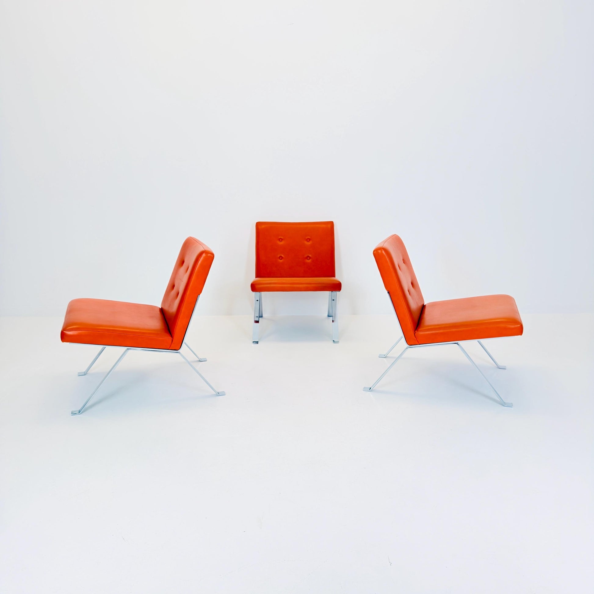 1 of 3 Mid century leather lounge Euro M1600 chair by Hans Eichenberger for Girsberger - 1960s Switzerland