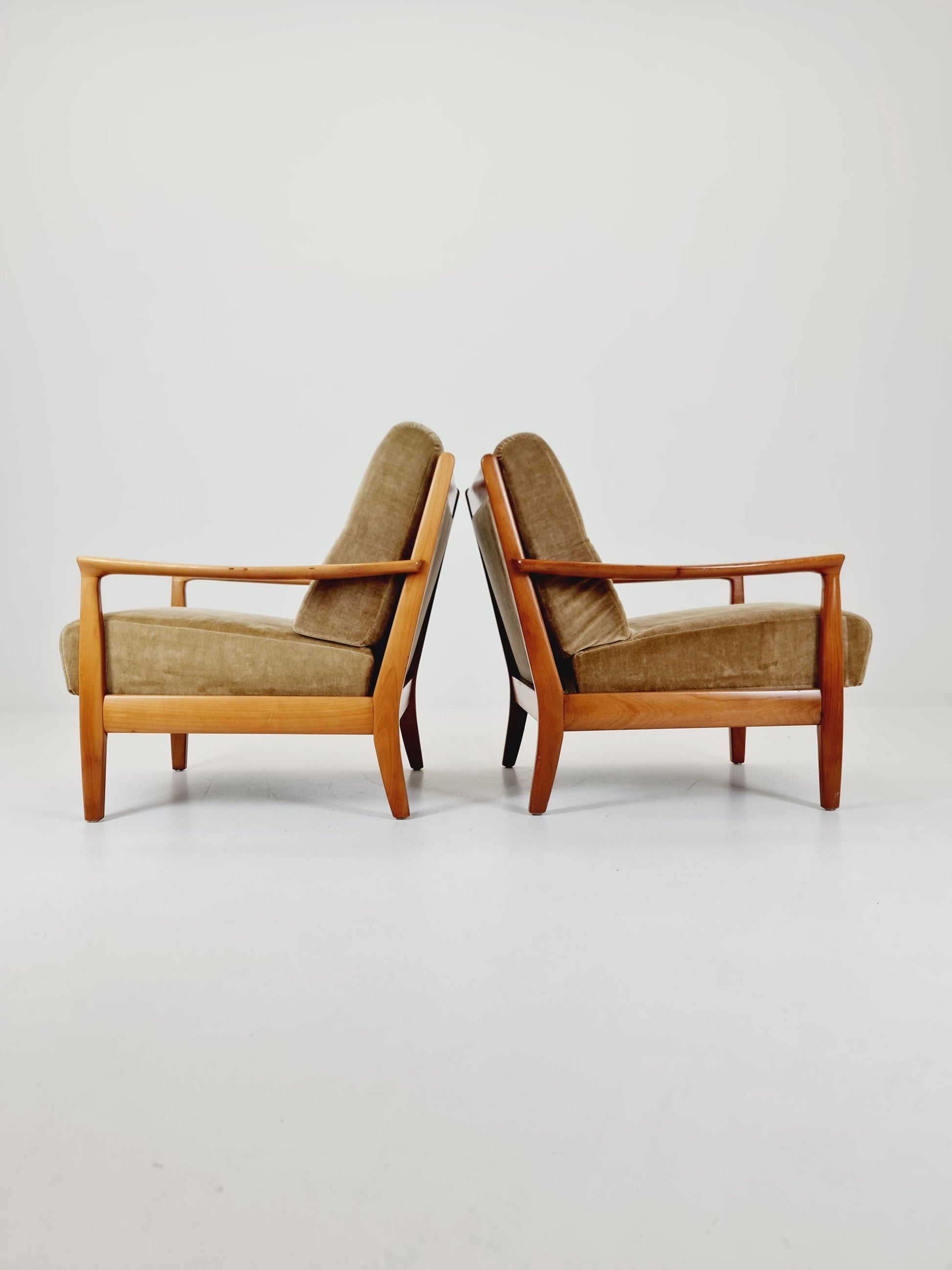 Mid-century pair of German lounge armchair, 1960s