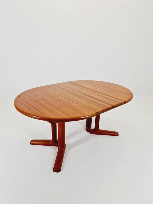 Mid century extendable Danish Modern Solid Teak XXL dining table by Dyrlund MöbelFabrik , 1970s