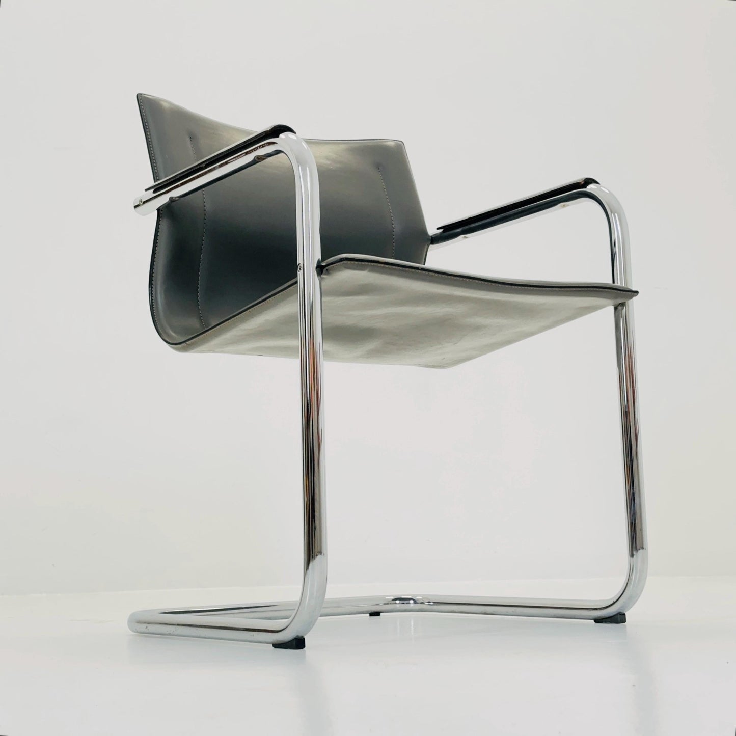 Mid century Italian Cantilever MG15 leather Armchair by Matteo Grassi, 1970s