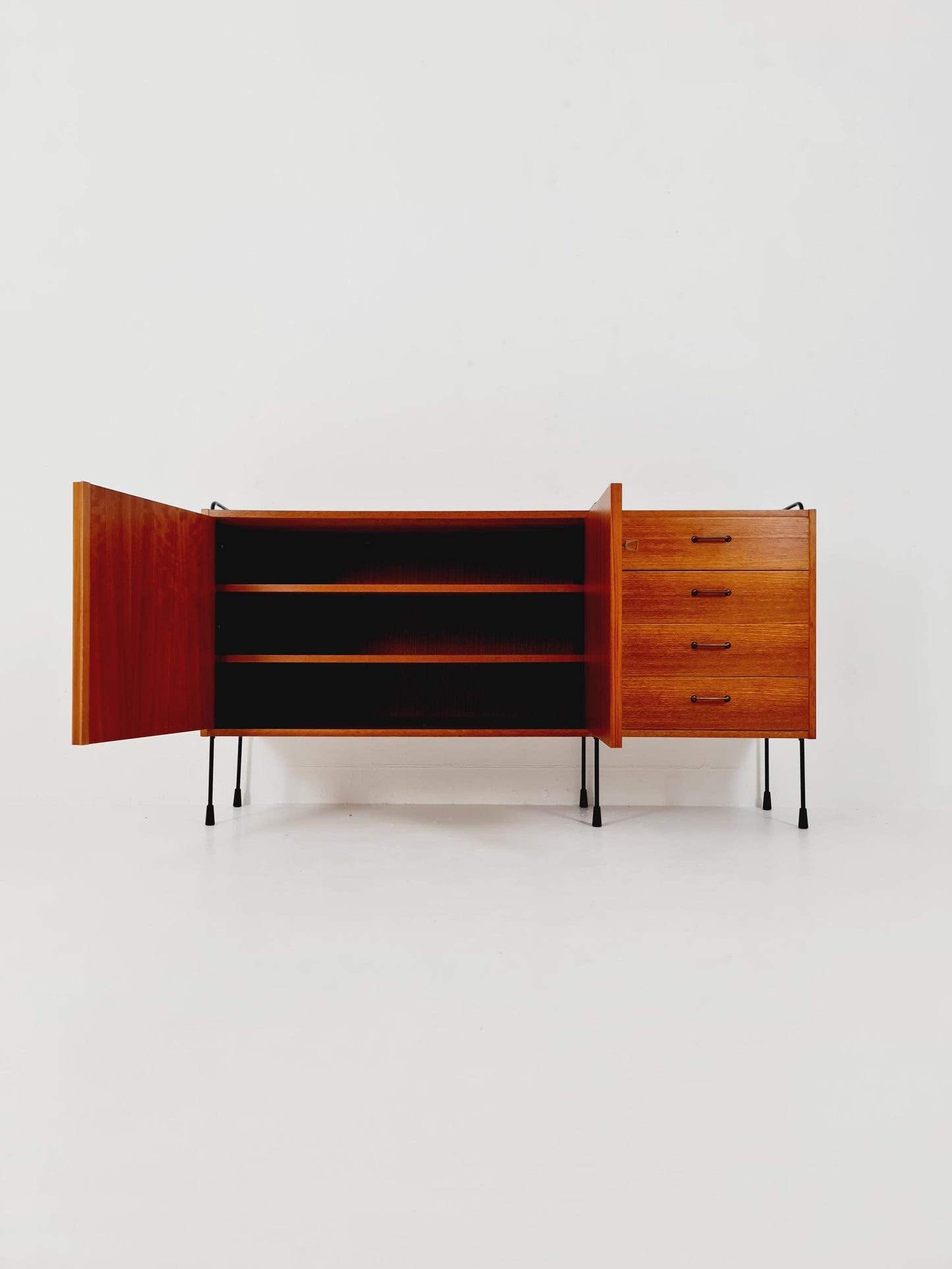 Mid Century Modern German teak Sideboard By Omnia Hilker Möbel , 1950s