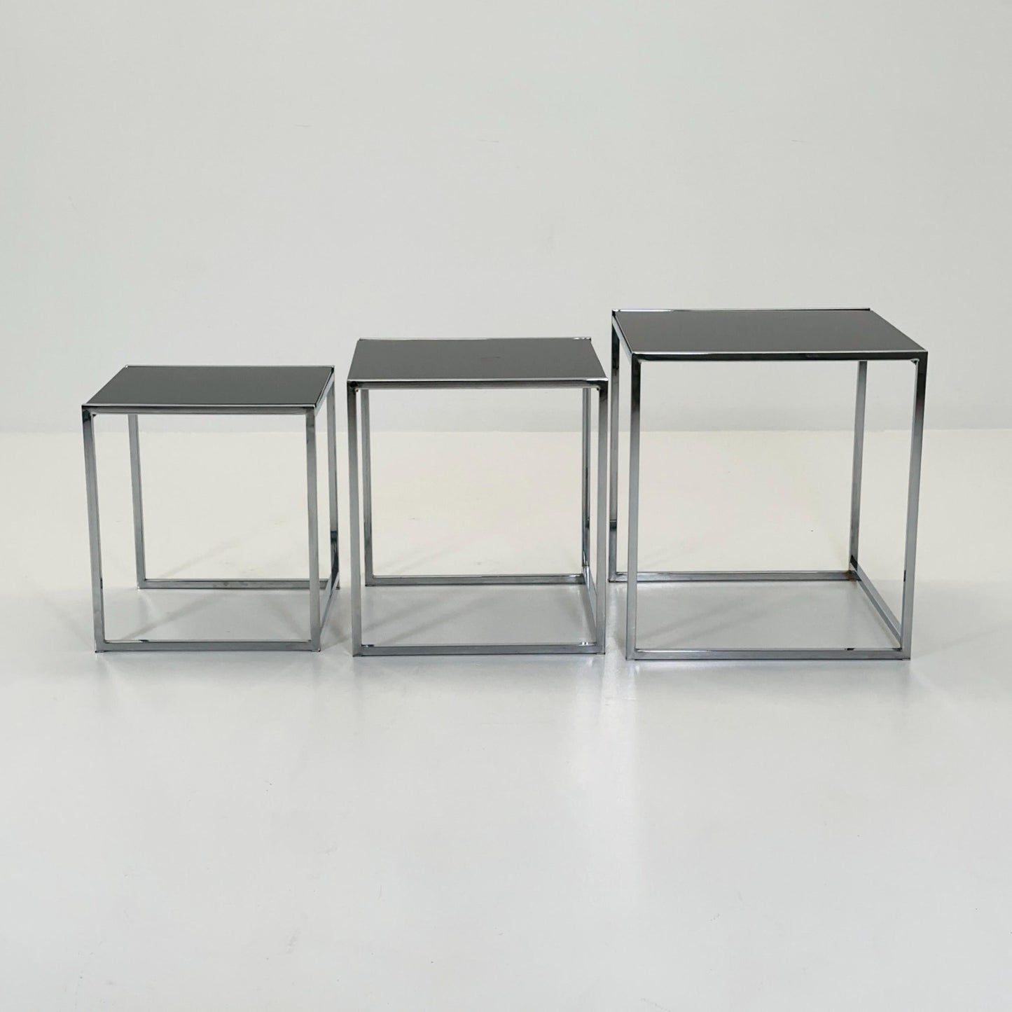Set of 3 Italian Postmodern Nesting Tables, Black Glass & Chrome Coffee Tables, Milo Baughman Style, 1980s Italy