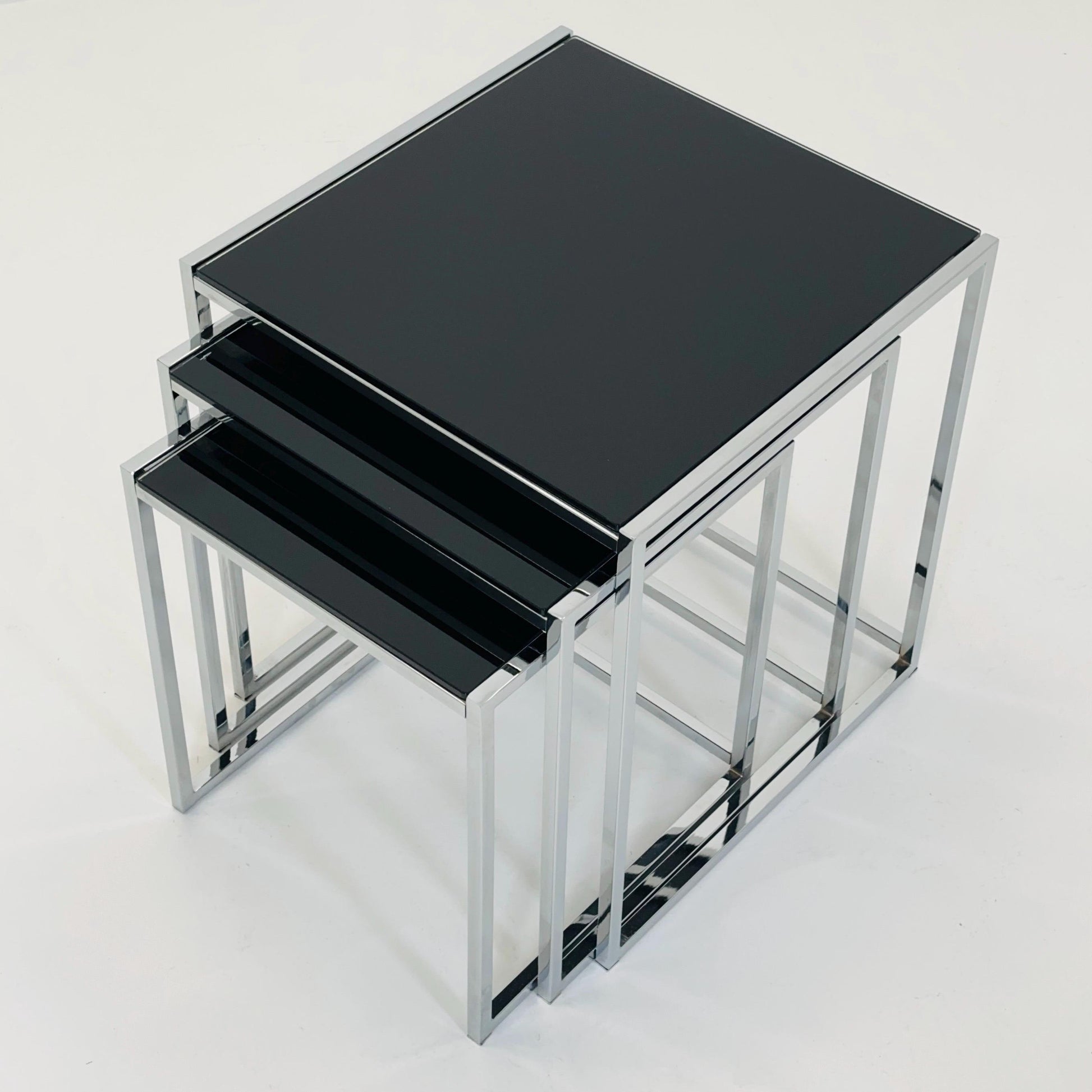 Set of 3 Italian Postmodern Nesting Tables, Black Glass & Chrome Coffee Tables, Milo Baughman Style, 1980s Italy