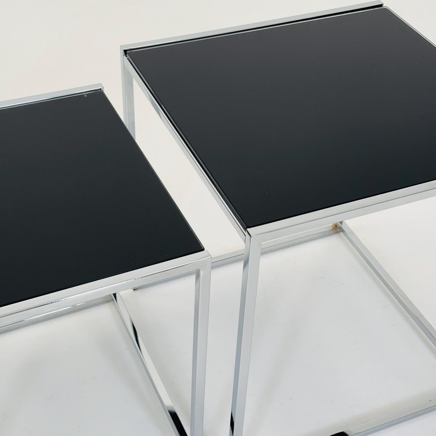 Set of 3 Italian Postmodern Nesting Tables, Black Glass & Chrome Coffee Tables, Milo Baughman Style, 1980s Italy