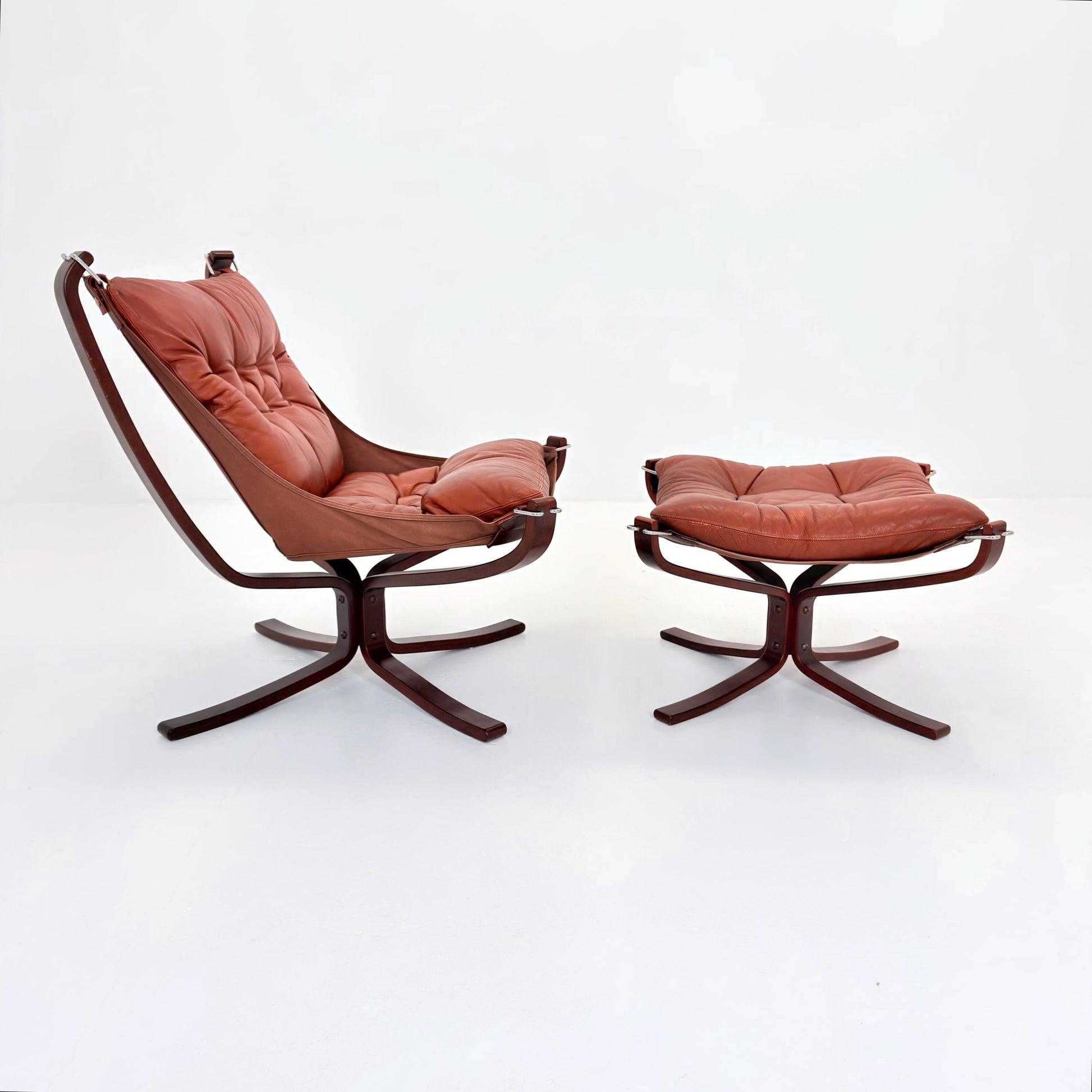 Mid century Falcon chairs and footstools by Sigurd Ressell for Vatne Møbler, 1970s, set of 3