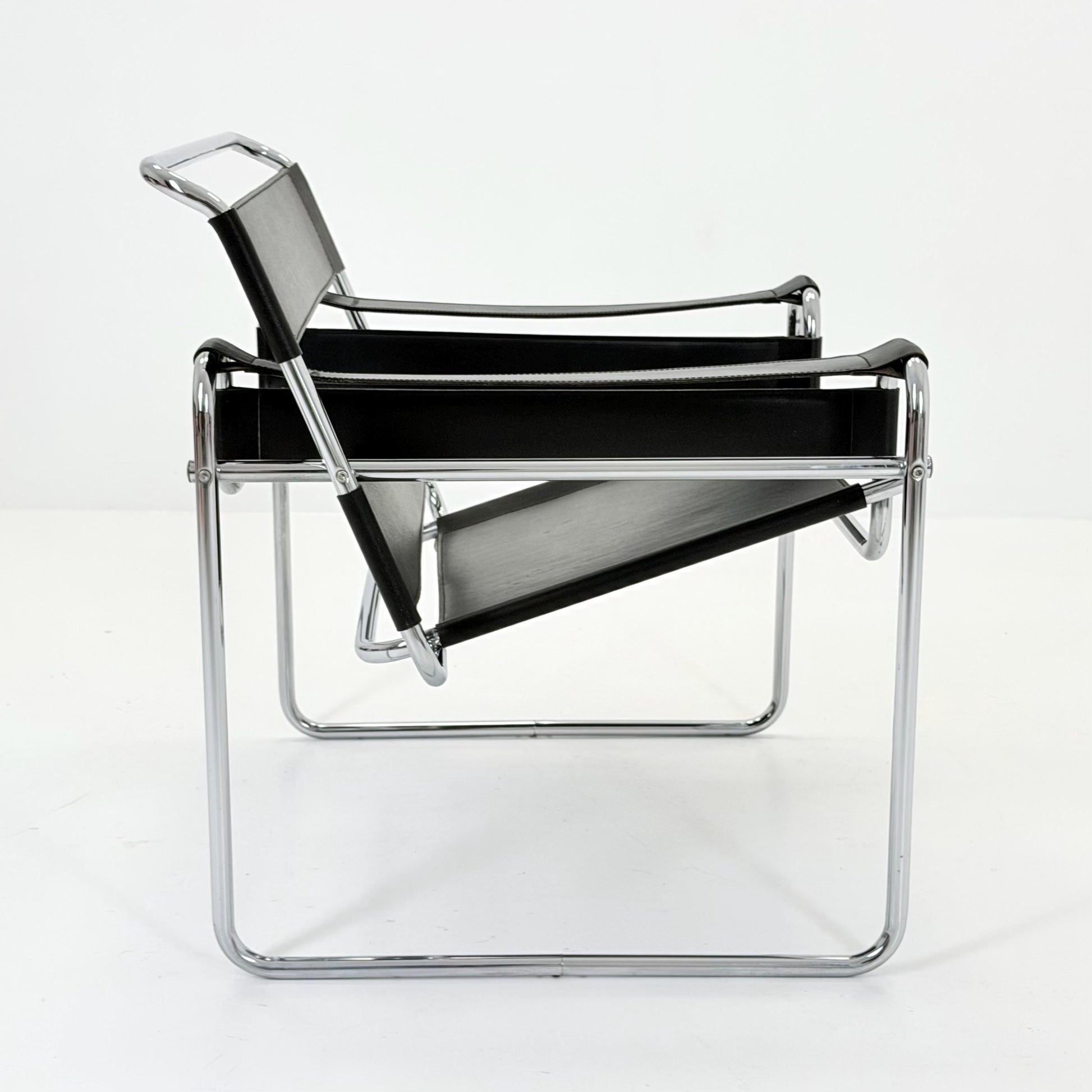 Mid century black B3 armchair WASSILY by Marcel Brauer, 1990s Italy