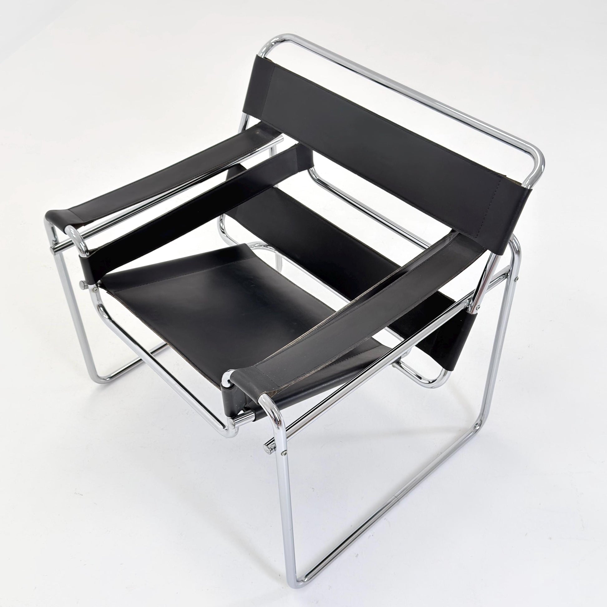 Mid century black B3 armchair WASSILY by Marcel Brauer, 1990s Italy