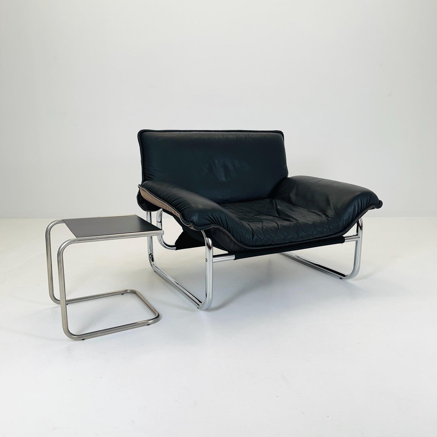 FIAM Club Side Table | Bauhaus Design Italy | Metal & Chrome | Black Modernist Side Table | Outdoor / Indoor