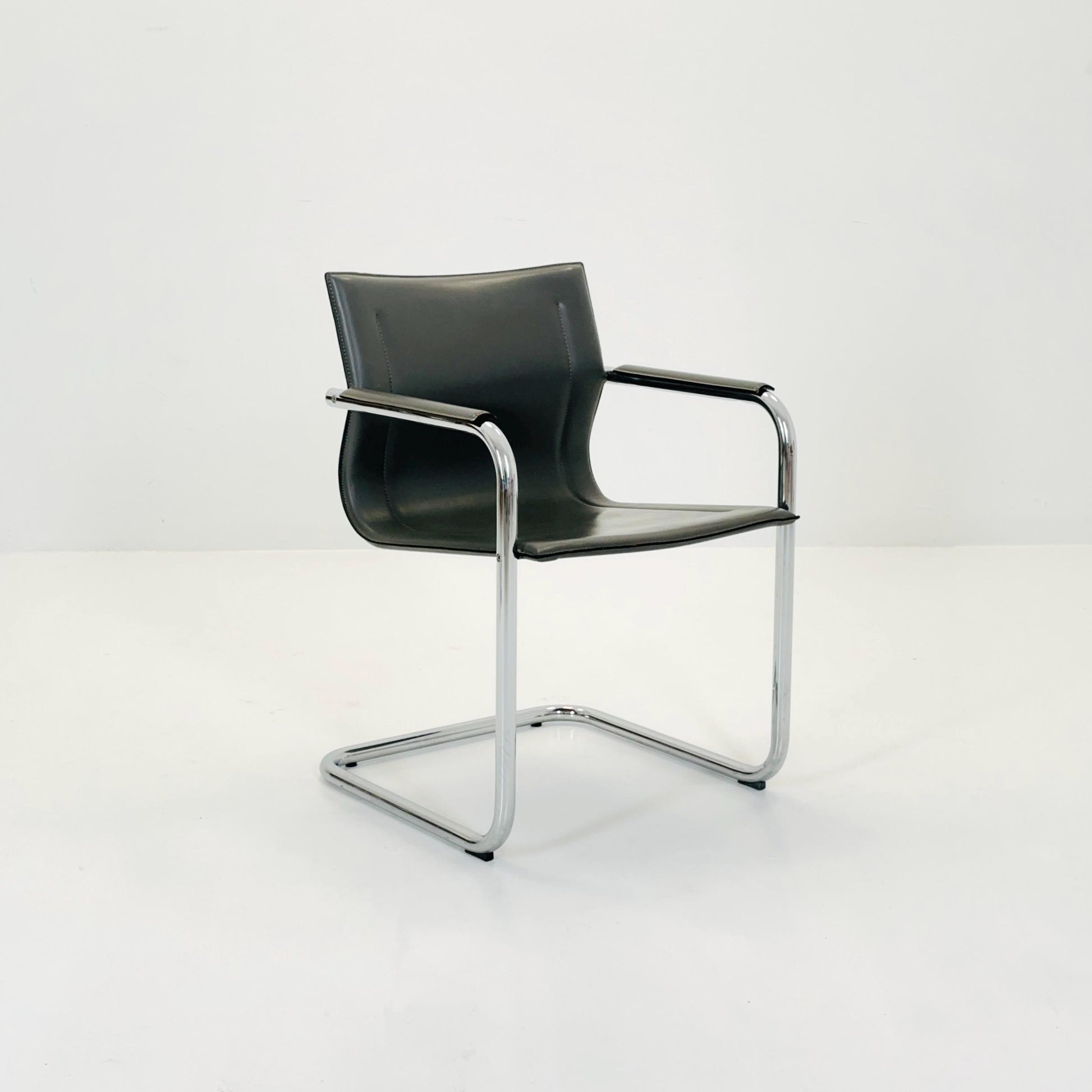 Mid century Italian Cantilever MG15 leather Armchair by Matteo Grassi, 1970s