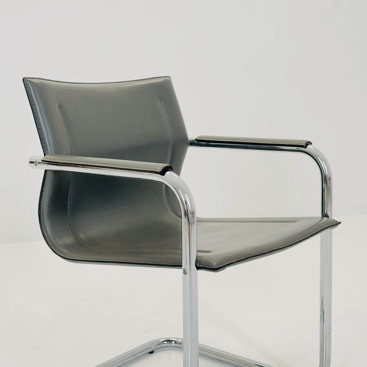 Mid century Italian Cantilever MG15 leather Armchair by Matteo Grassi, 1970s
