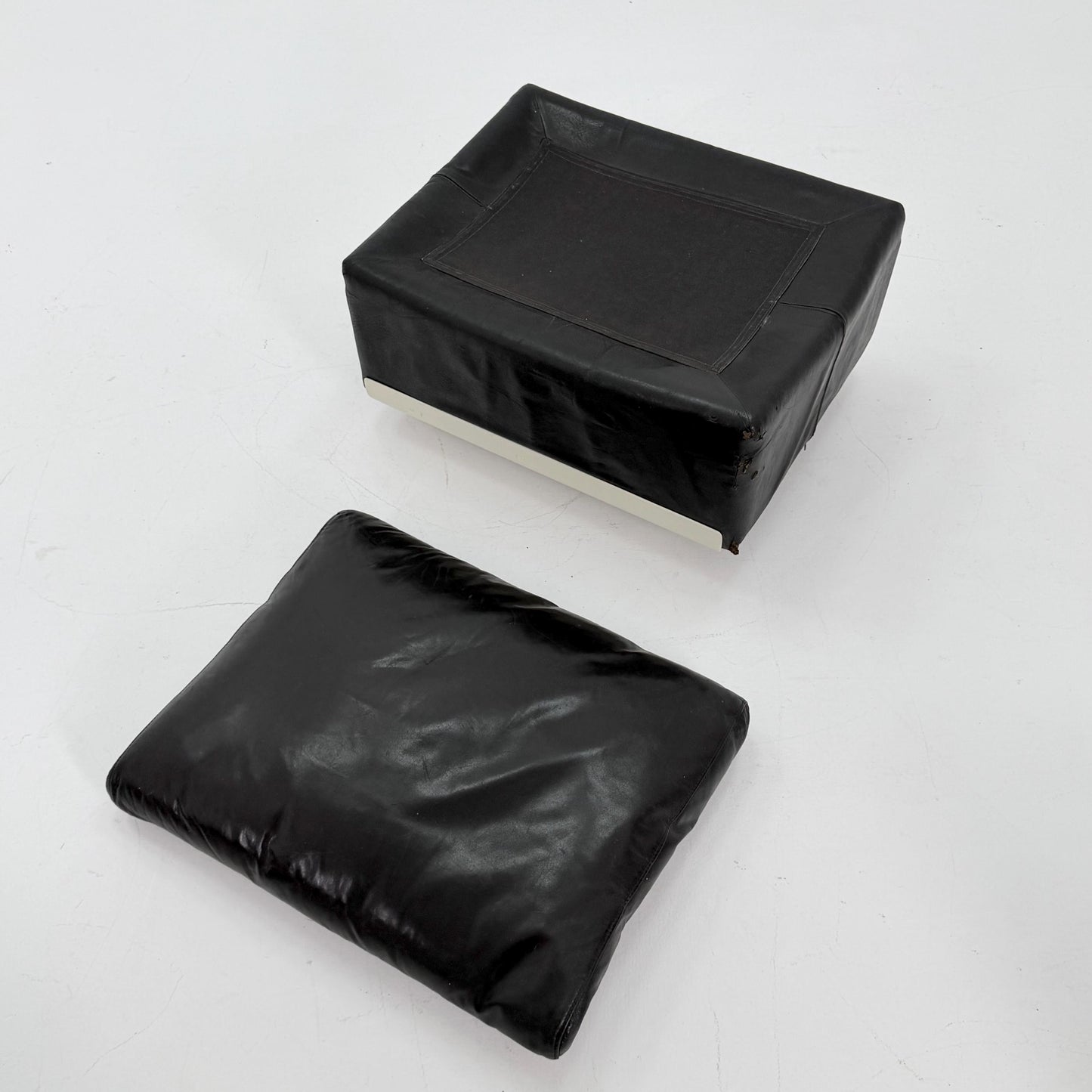 Rare Space Age Lounge Set 4-Piece by Dieter Rams Two Sofas, Armchair Ottoman | Original Black Leather 1960s Germany