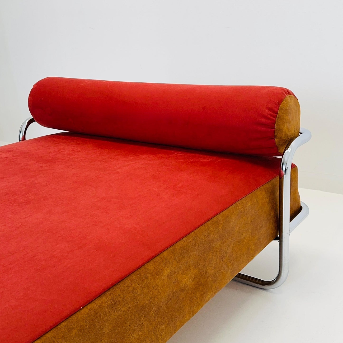 Mid century Iconic Bauhaus Vintage IKEA KROMVIK Chrome Bed by Knut Hagberg, 1980s Sweden