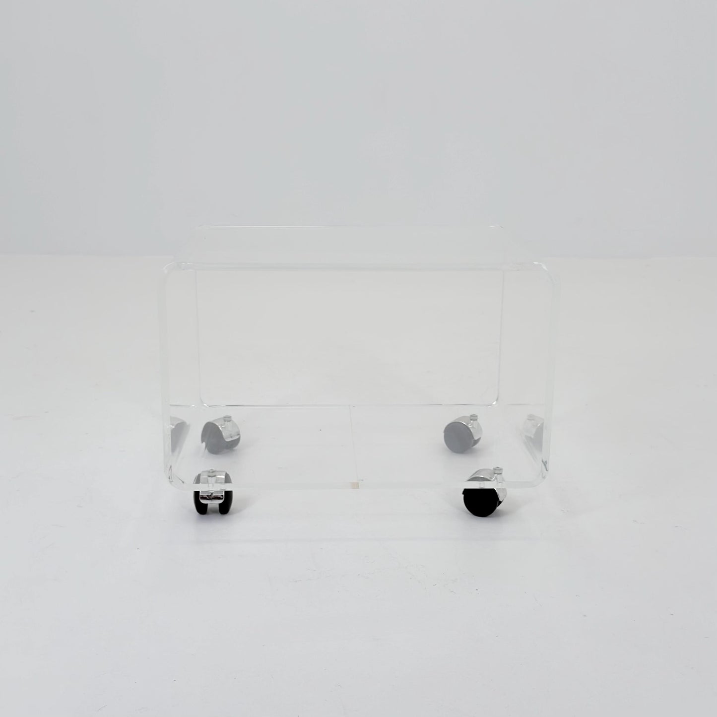 Space age Plexiglass Trolley-side table by Michel Dumas for Roche Bobois 1970s