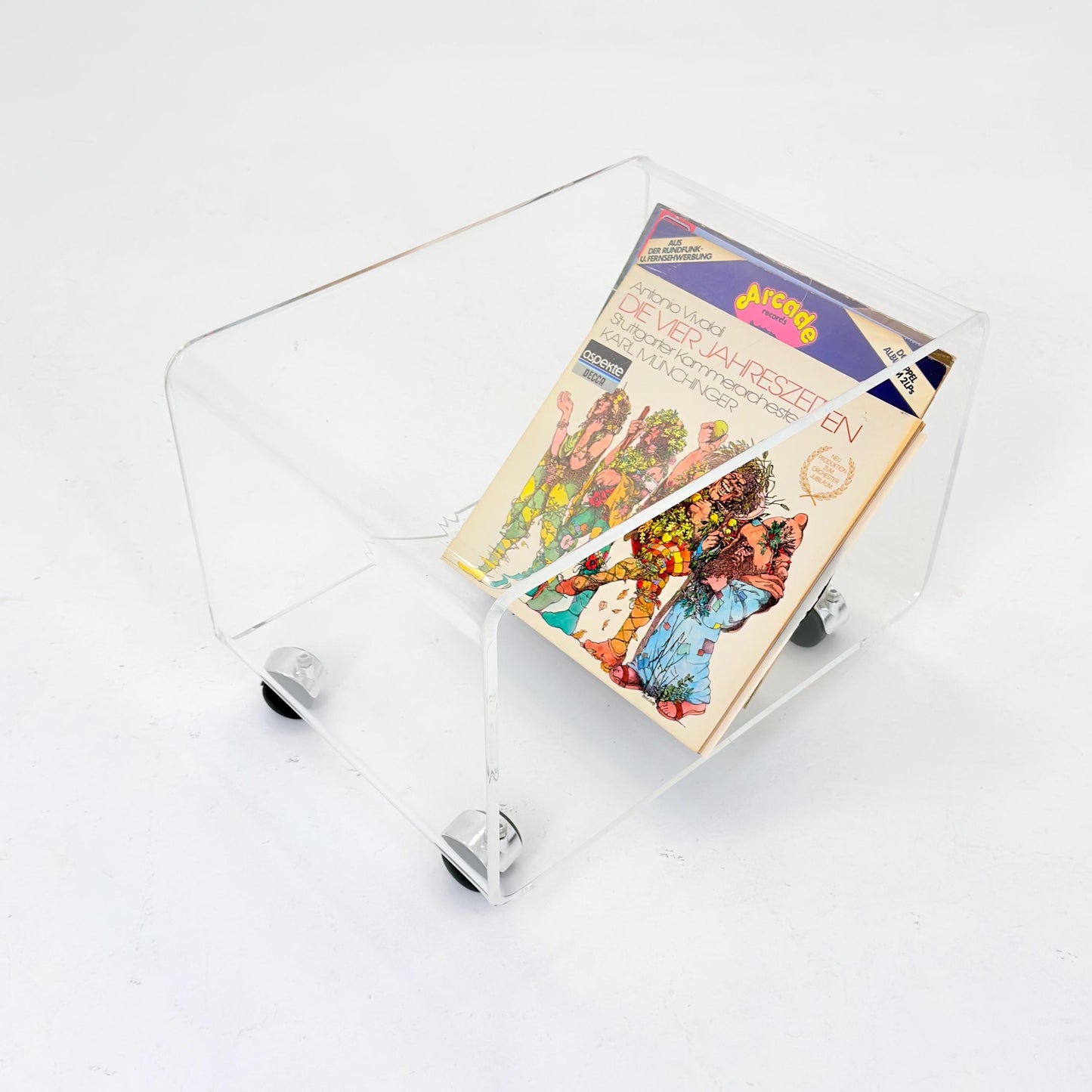 Space age Plexiglass Trolley-side table by Michel Dumas for Roche Bobois 1970s