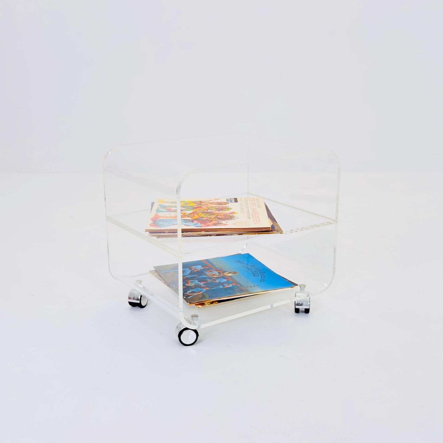 Space age Plexiglass Trolley-side table by Michel Dumas for Roche Bobois 1970s