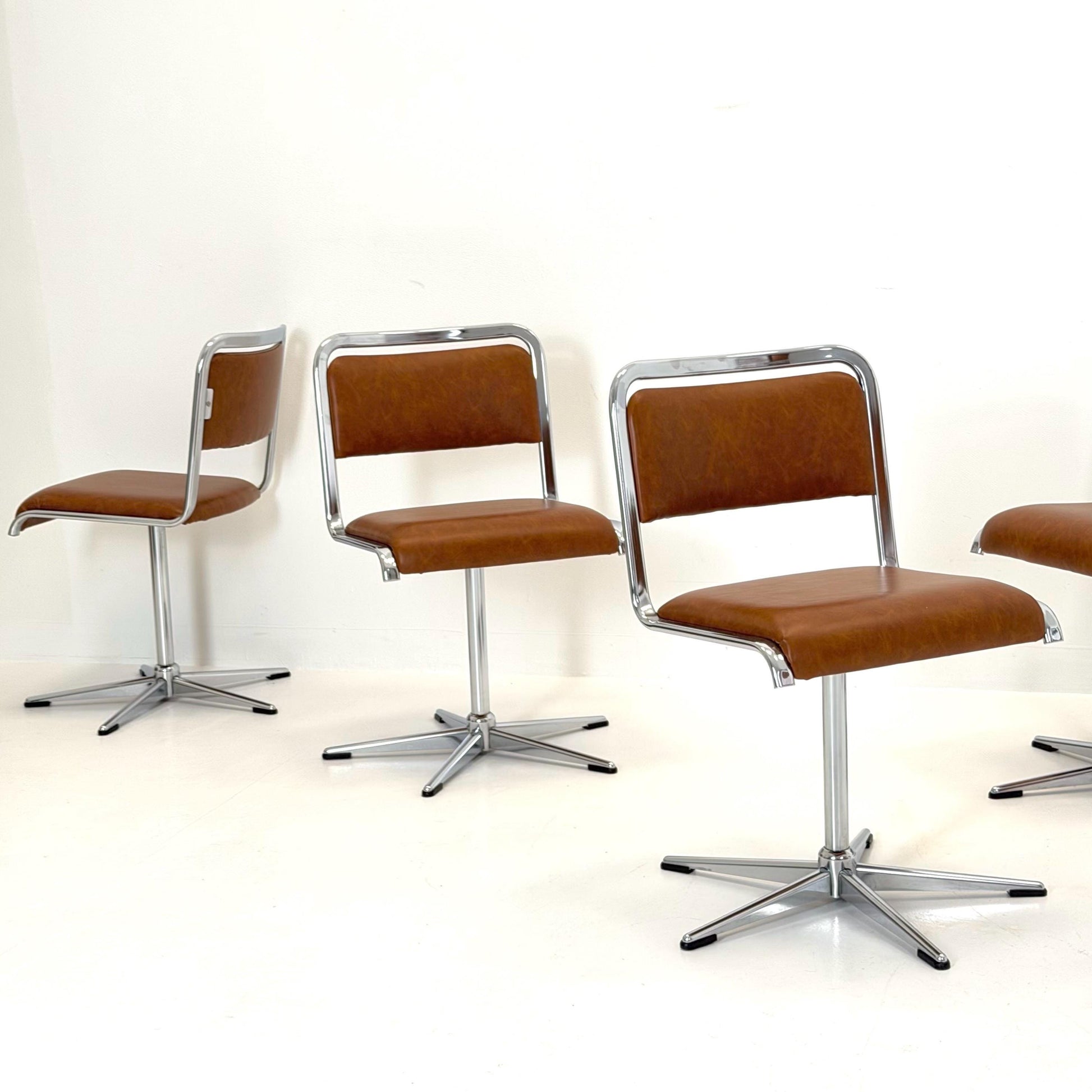 Set of 6 Mid-Century Space Age Swivel Dining Chairs by EKA, Chrome & Brown Leather, Germany 1970s