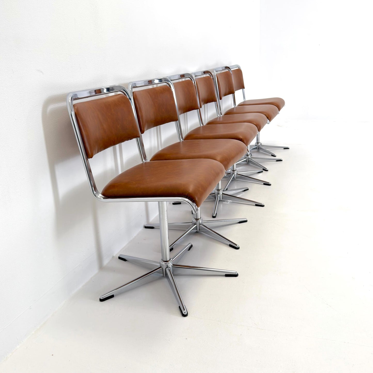 Set of 6 Mid-Century Space Age Swivel Dining Chairs by EKA, Chrome & Brown Leather, Germany 1970s
