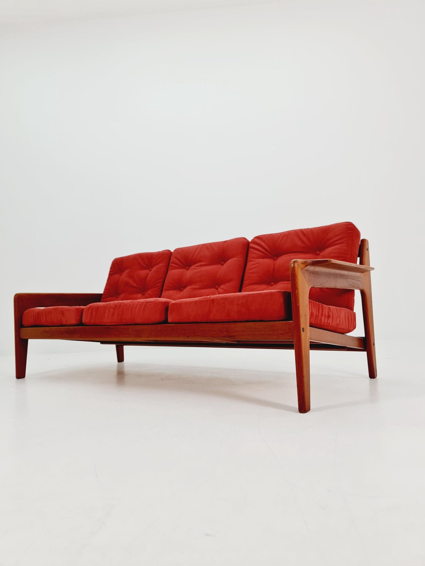 Mid century easy lounge couch by Arne Wahl Iversen for komfort teak , 1960s