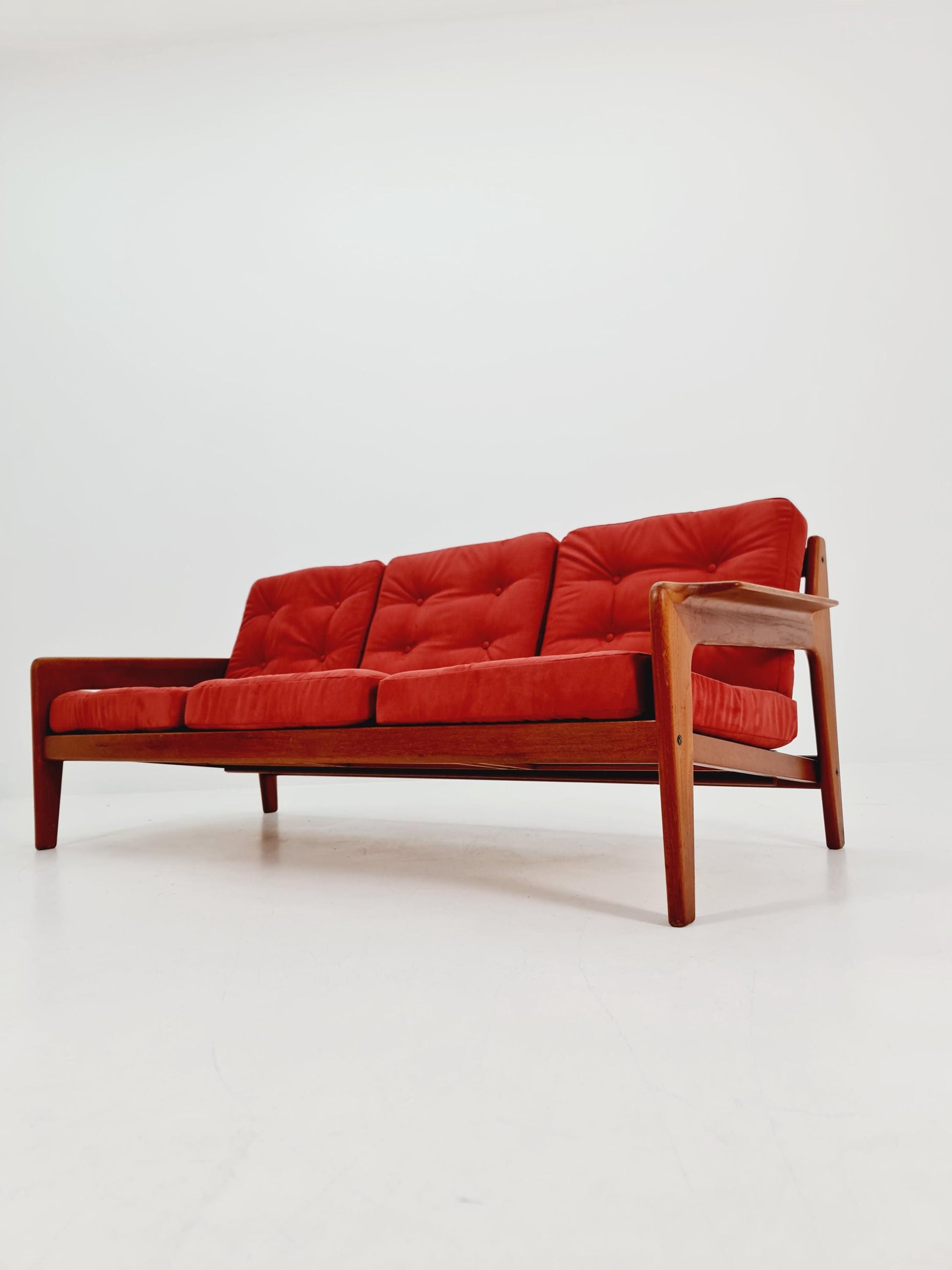 Mid century easy lounge couch by Arne Wahl Iversen for komfort teak , 1960s