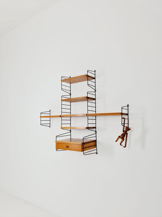 Original MCM Ash shelving systemwith Drawer - consists of Black lacquered metal ladders, from string Stockholm 1960s