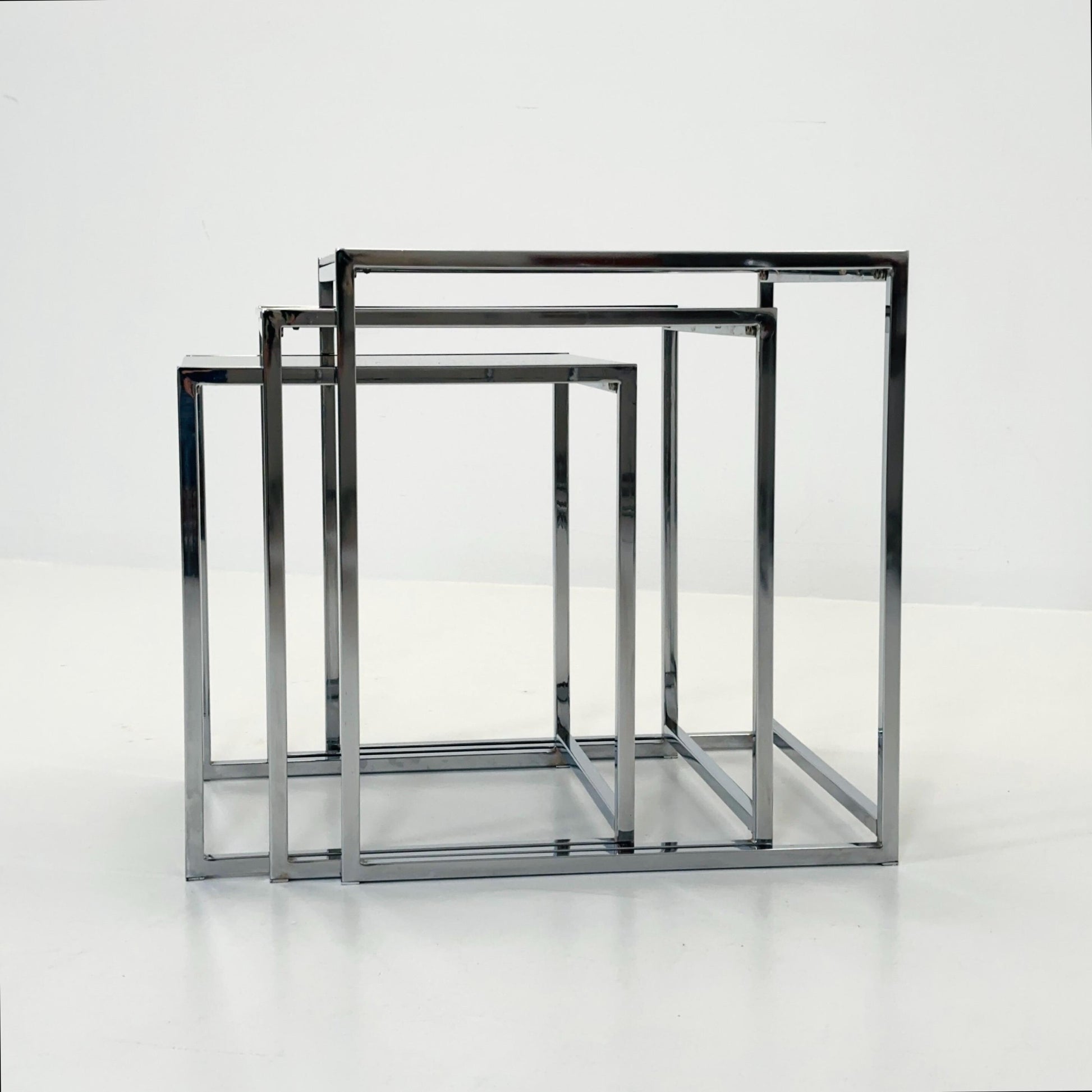 Set of 3 Italian Postmodern Nesting Tables, Black Glass & Chrome Coffee Tables, Milo Baughman Style, 1980s Italy