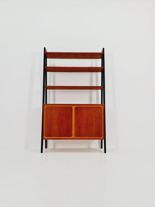 Danish freestanding Midcentury vintage bookshelf system / bookcase teak by Bengt Ruda, 1960s