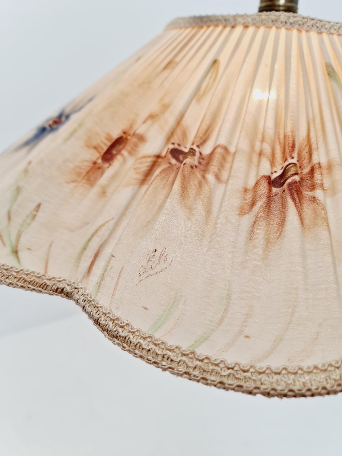 Rare Midcentury vintage gooseneck floor lamp in Wood and Dansih cord shade by Marksljöd Sweden, 1940s