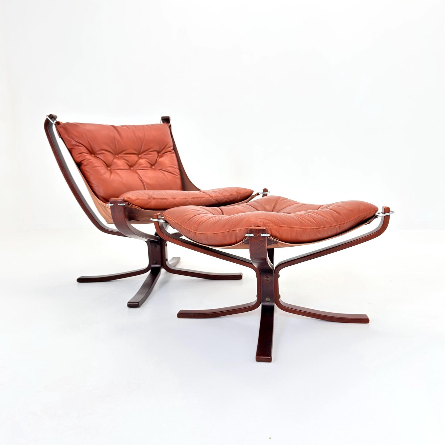 Mid century Falcon chairs and footstools by Sigurd Ressell for Vatne Møbler, 1970s, set of 3