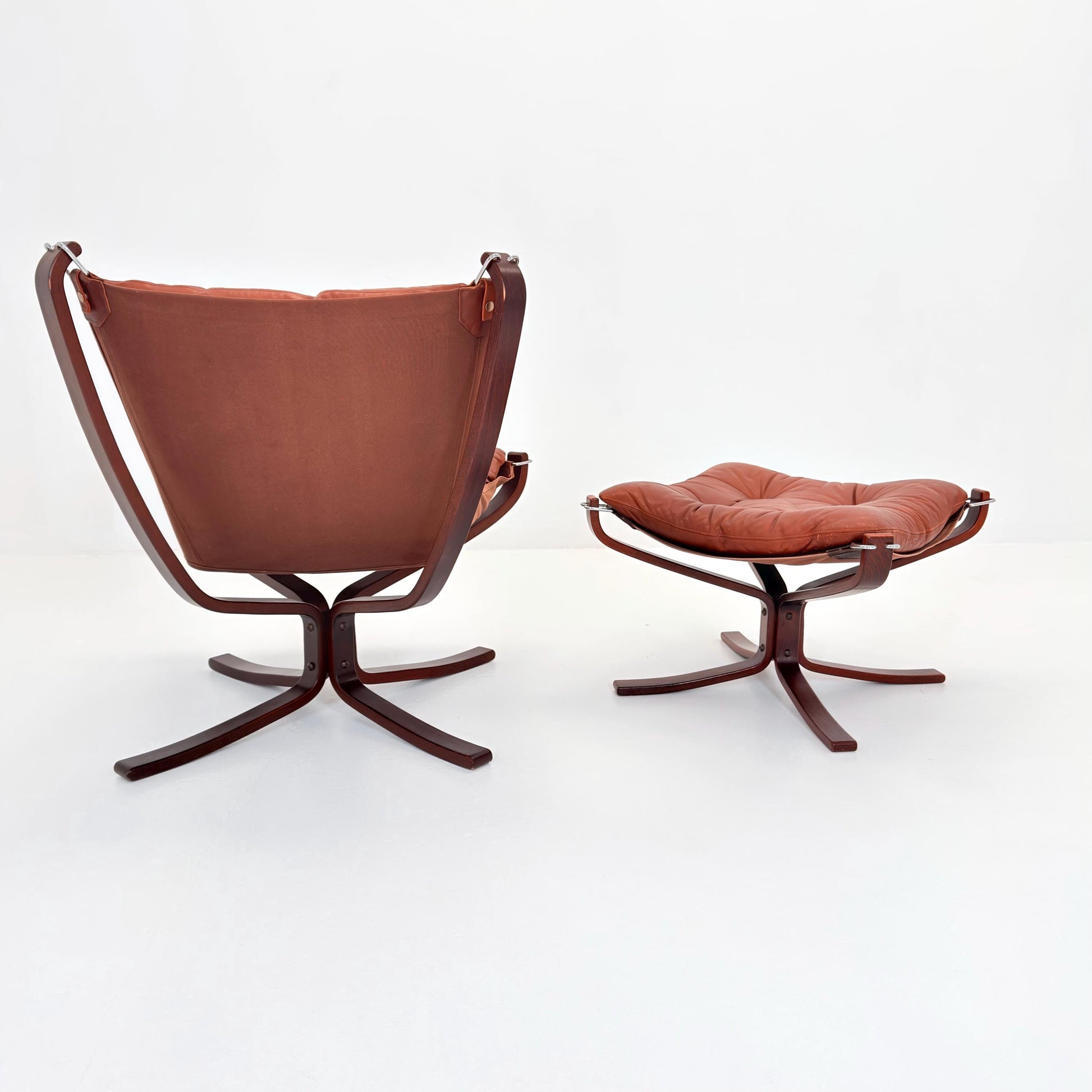 Mid century Falcon chairs and footstools by Sigurd Ressell for Vatne Møbler, 1970s, set of 3