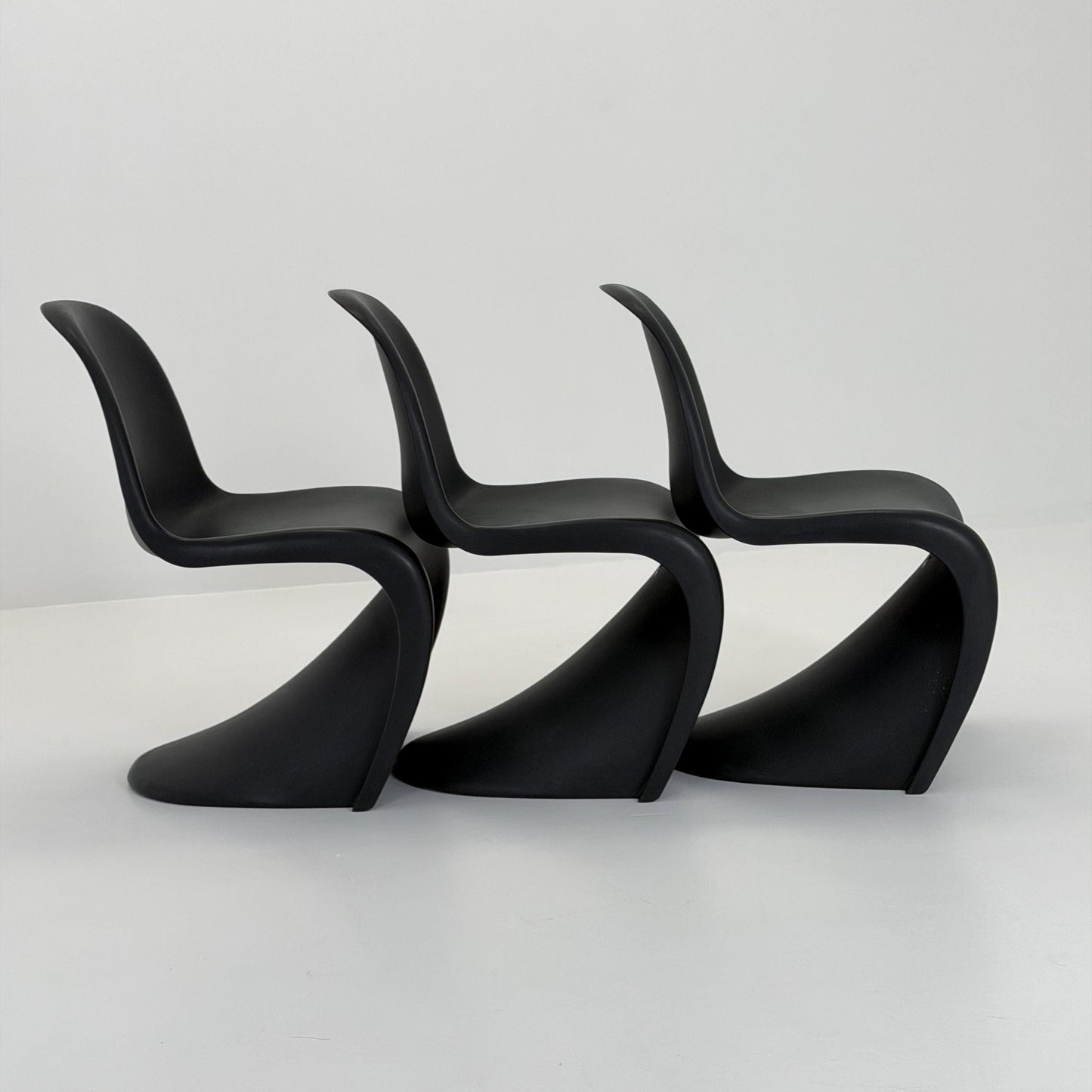 1 of 3 Orginal Limited Edition Verner Panton chair in anthrazit dark grey ABS germany by Vitra 2012