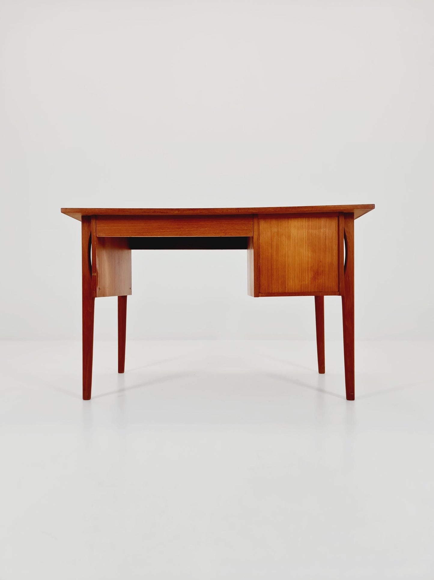 Midcentury Danish Teak Desk by Domino mobler, 1960s