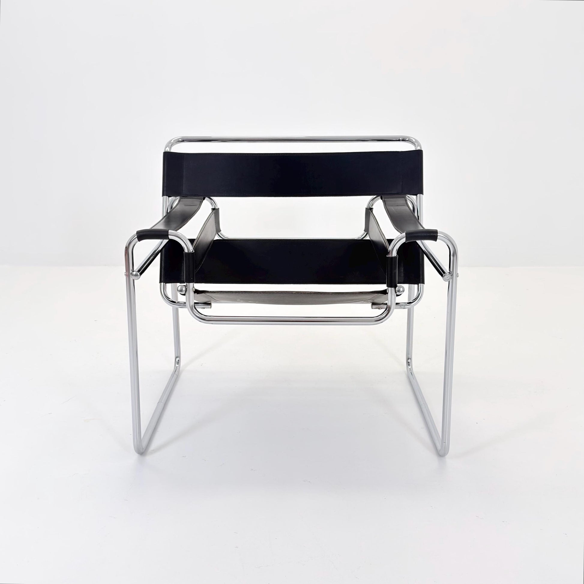 Mid century black B3 armchair WASSILY by Marcel Brauer, 1990s Italy