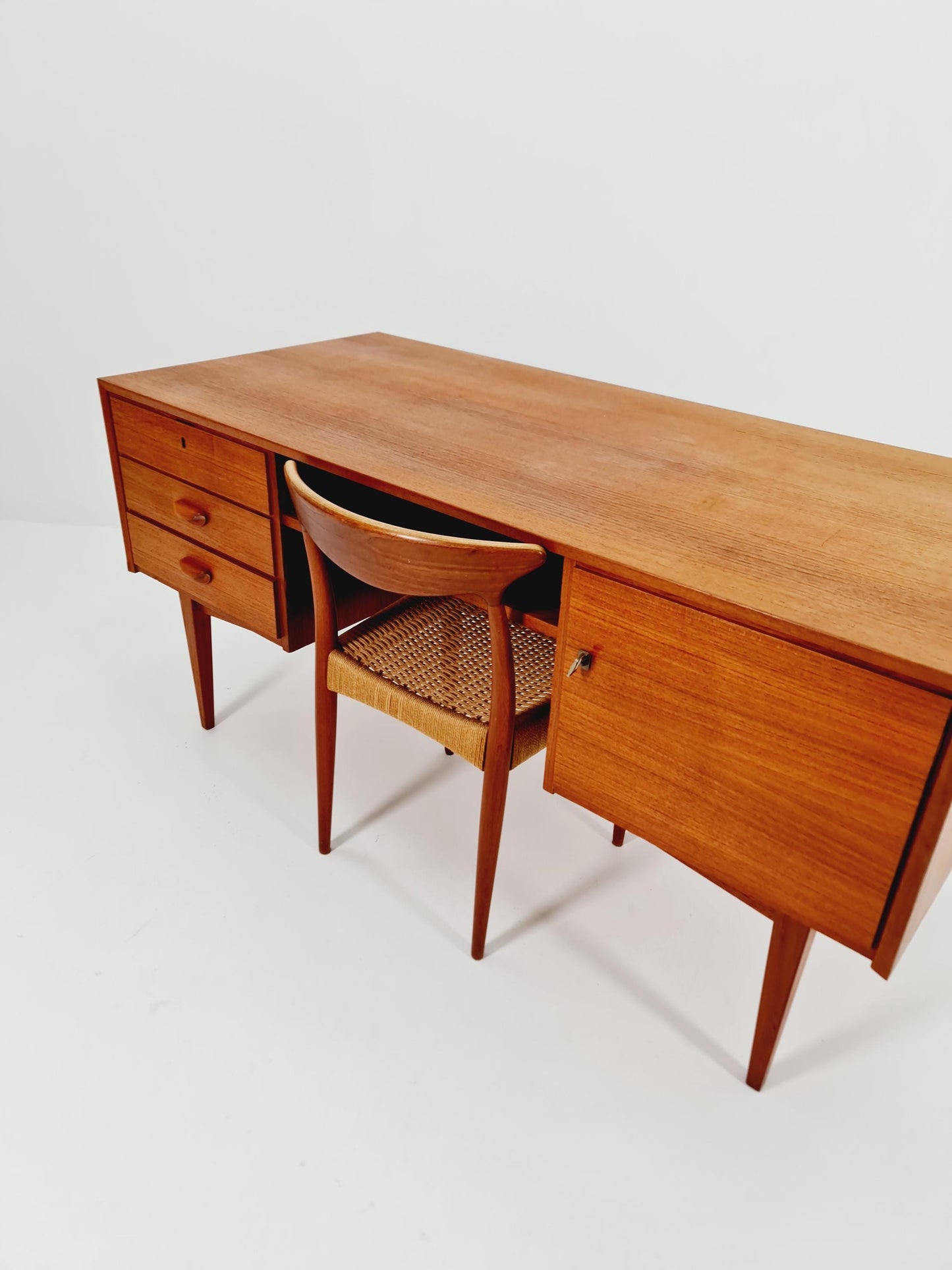 German teak desk by Hilker for Omnia, 1960s