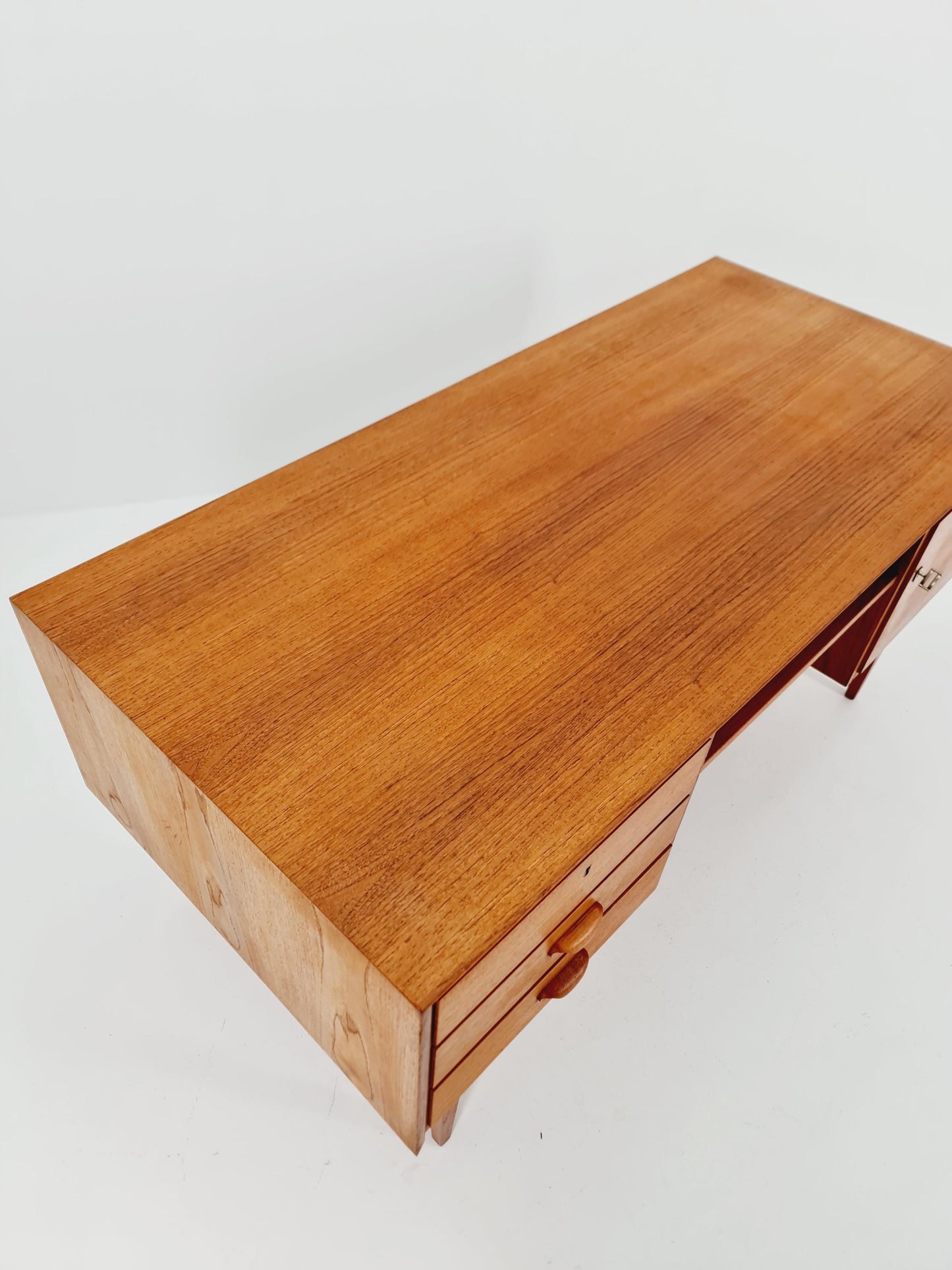German teak desk by Hilker for Omnia, 1960s