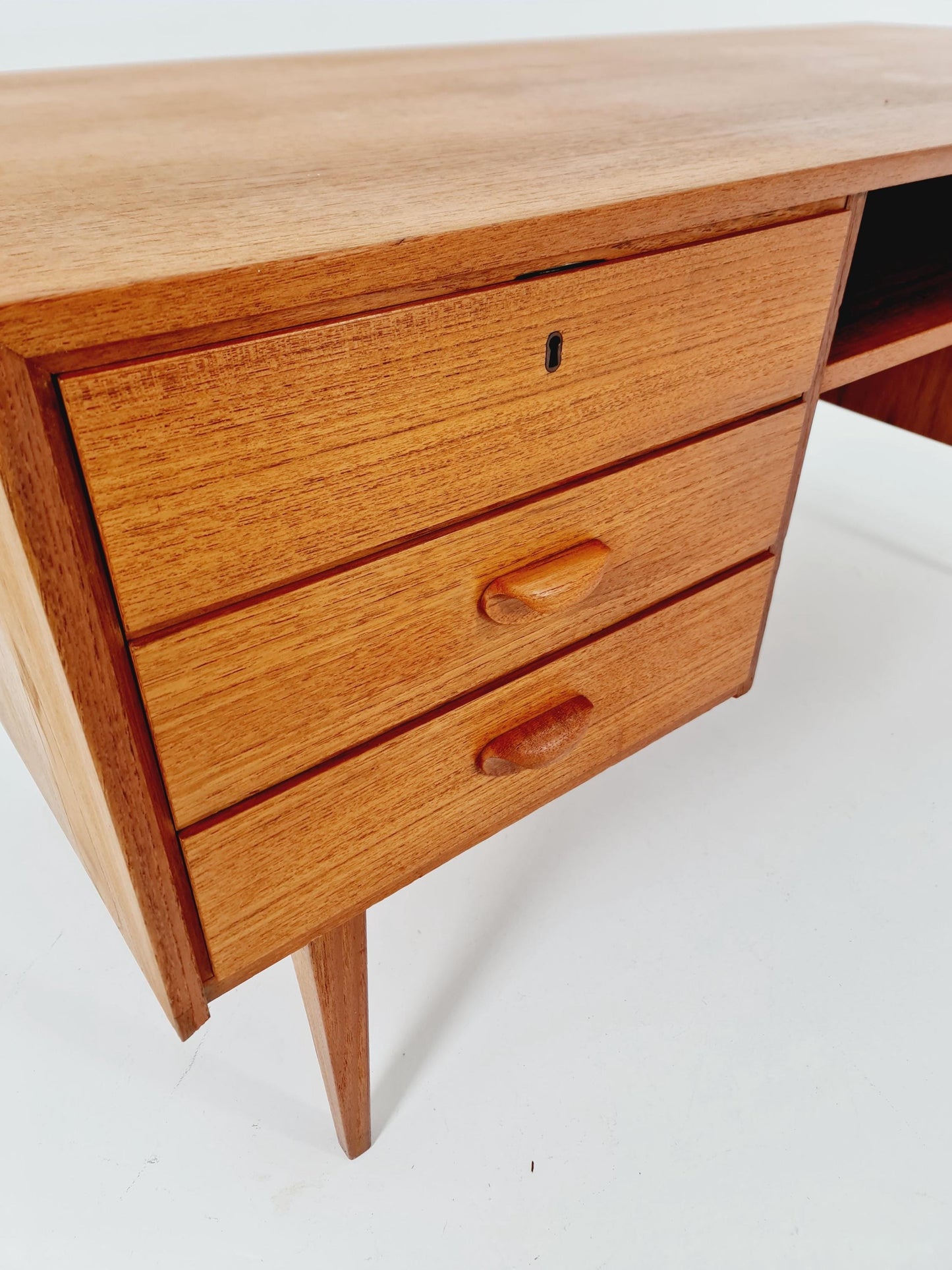 German teak desk by Hilker for Omnia, 1960s