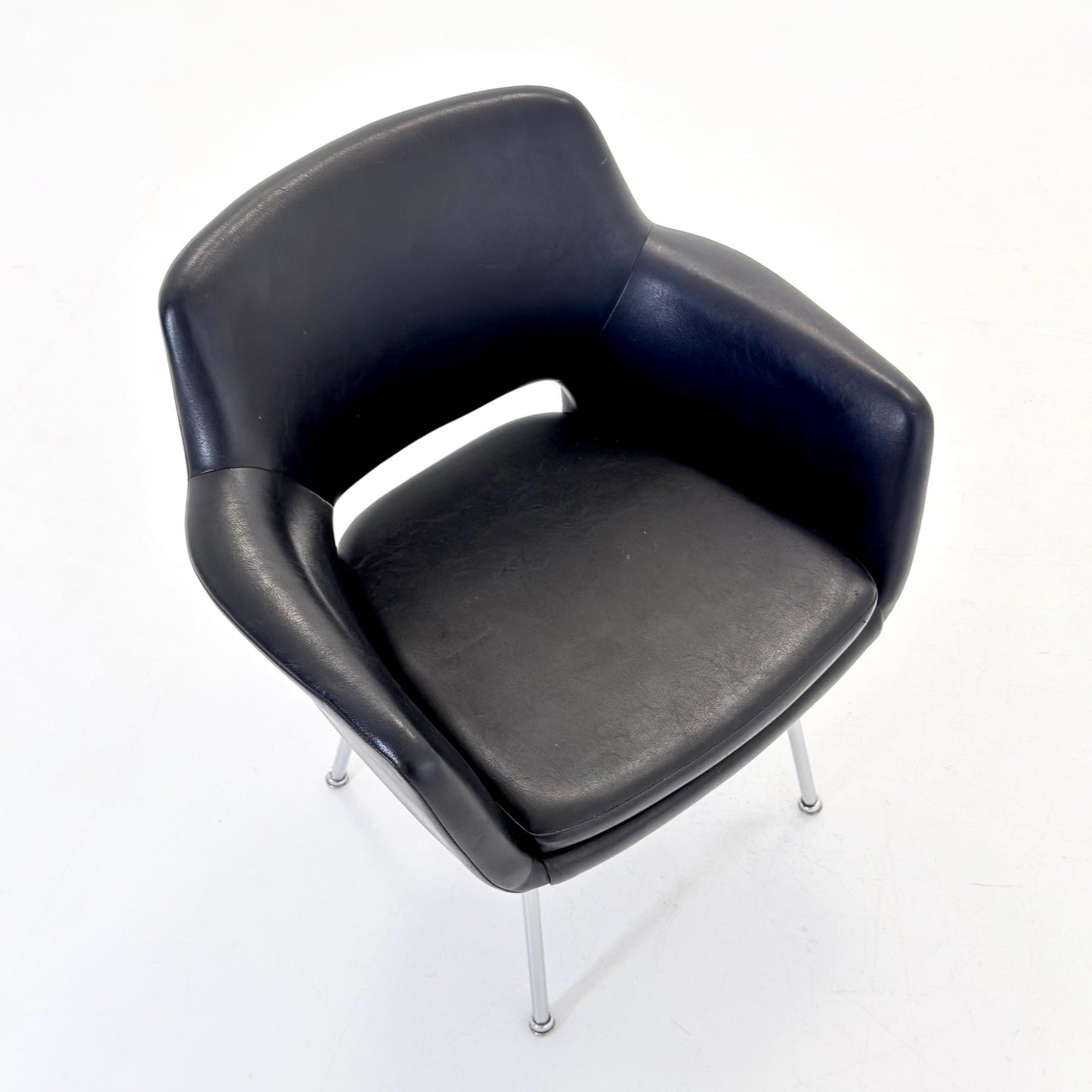 Mid century Olli Mannermaa black Leather Kilta armchair by Eugen Schmidt & Cassina Martela 1970s