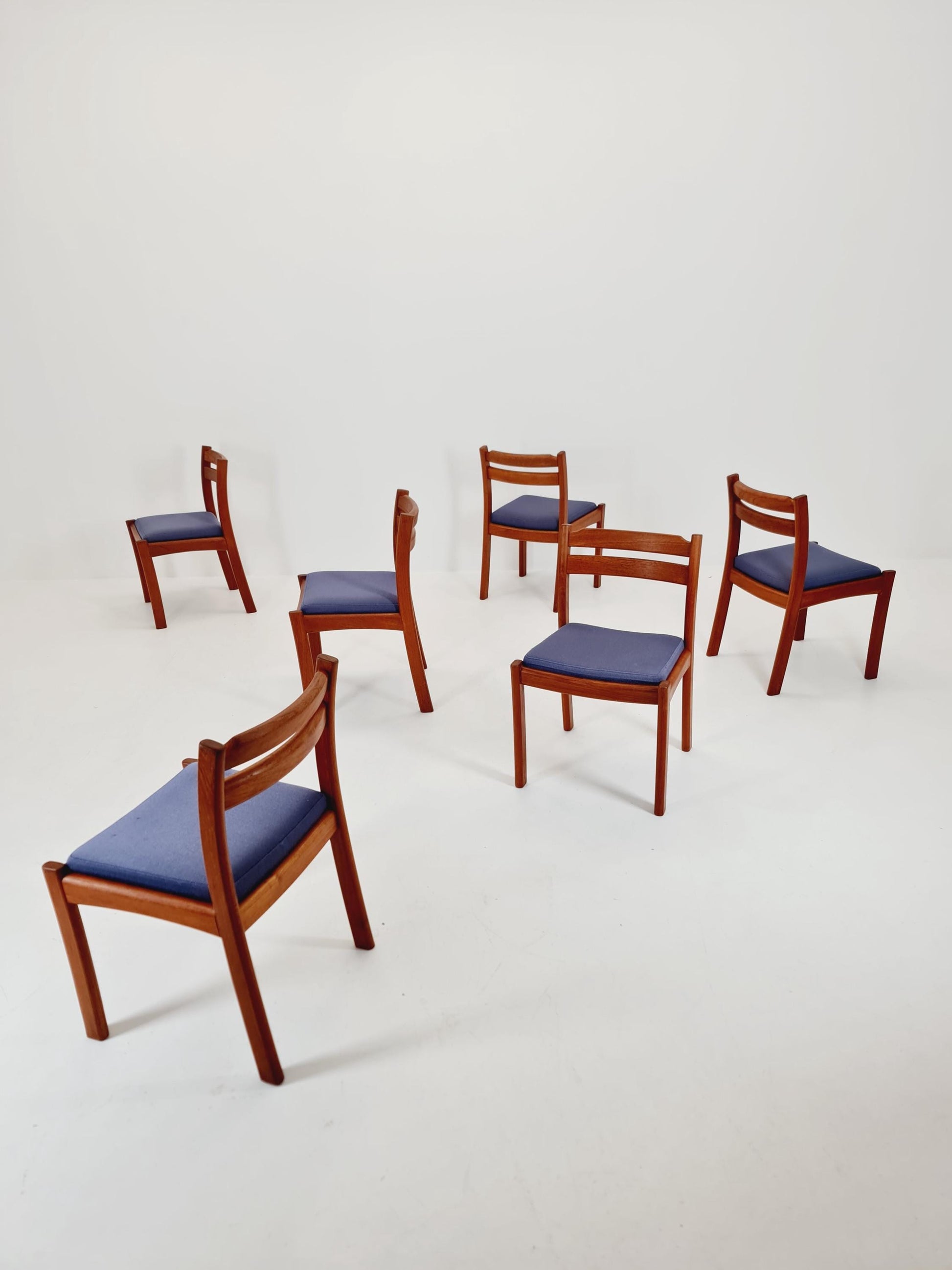 Mid Century Danish solid teak dining Chairs by Dyrlund,Set of 6, 1960s