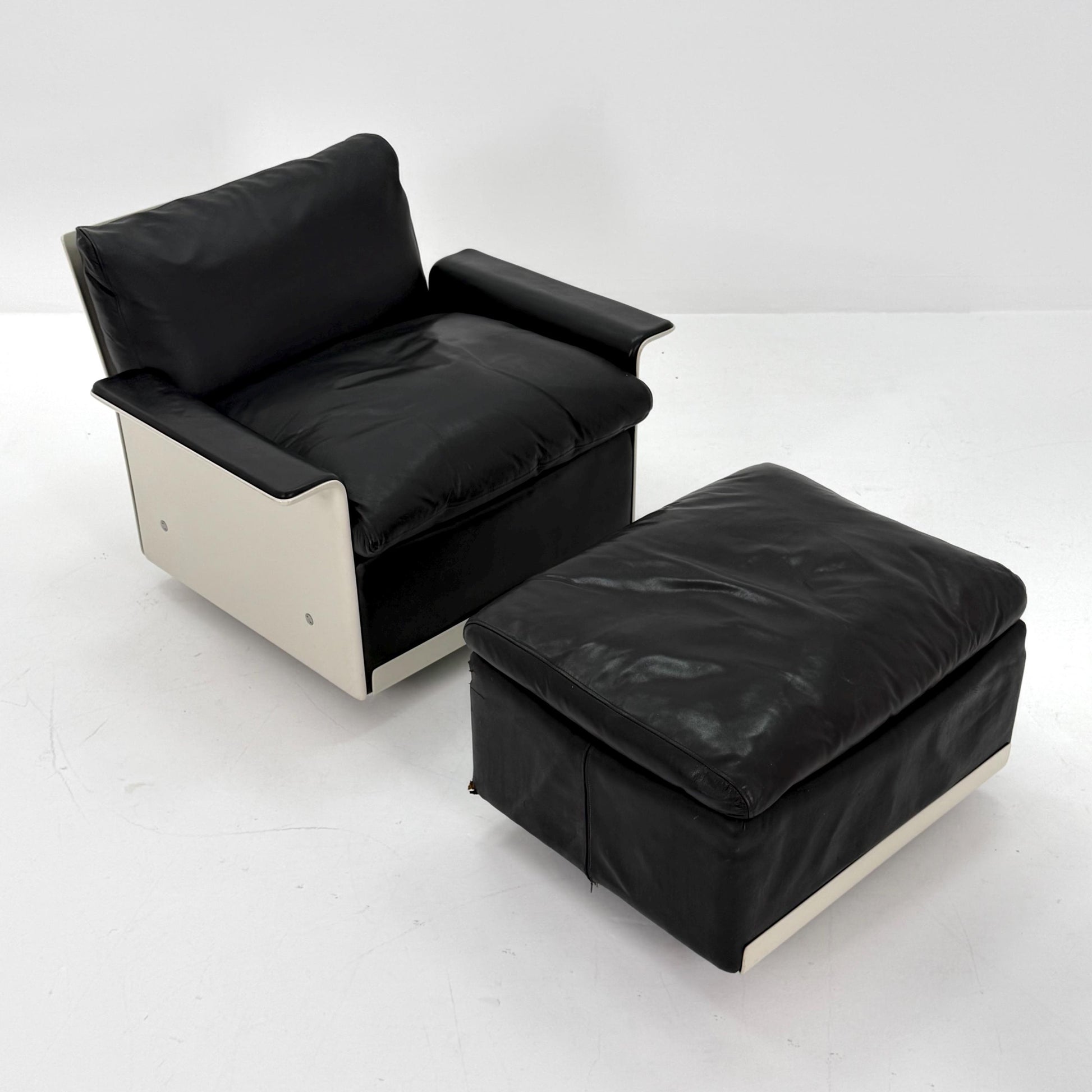 Rare Space Age Lounge Set 4-Piece by Dieter Rams Two Sofas, Armchair Ottoman | Original Black Leather 1960s Germany