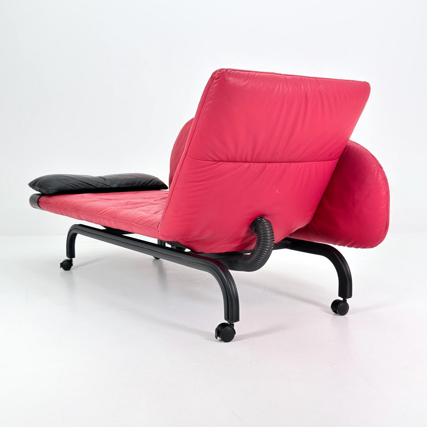 Rare Mid century Interprofil “BEO” Adjustable Chaise Lounge / Daybed by Toshiyuki Kita – 1980s