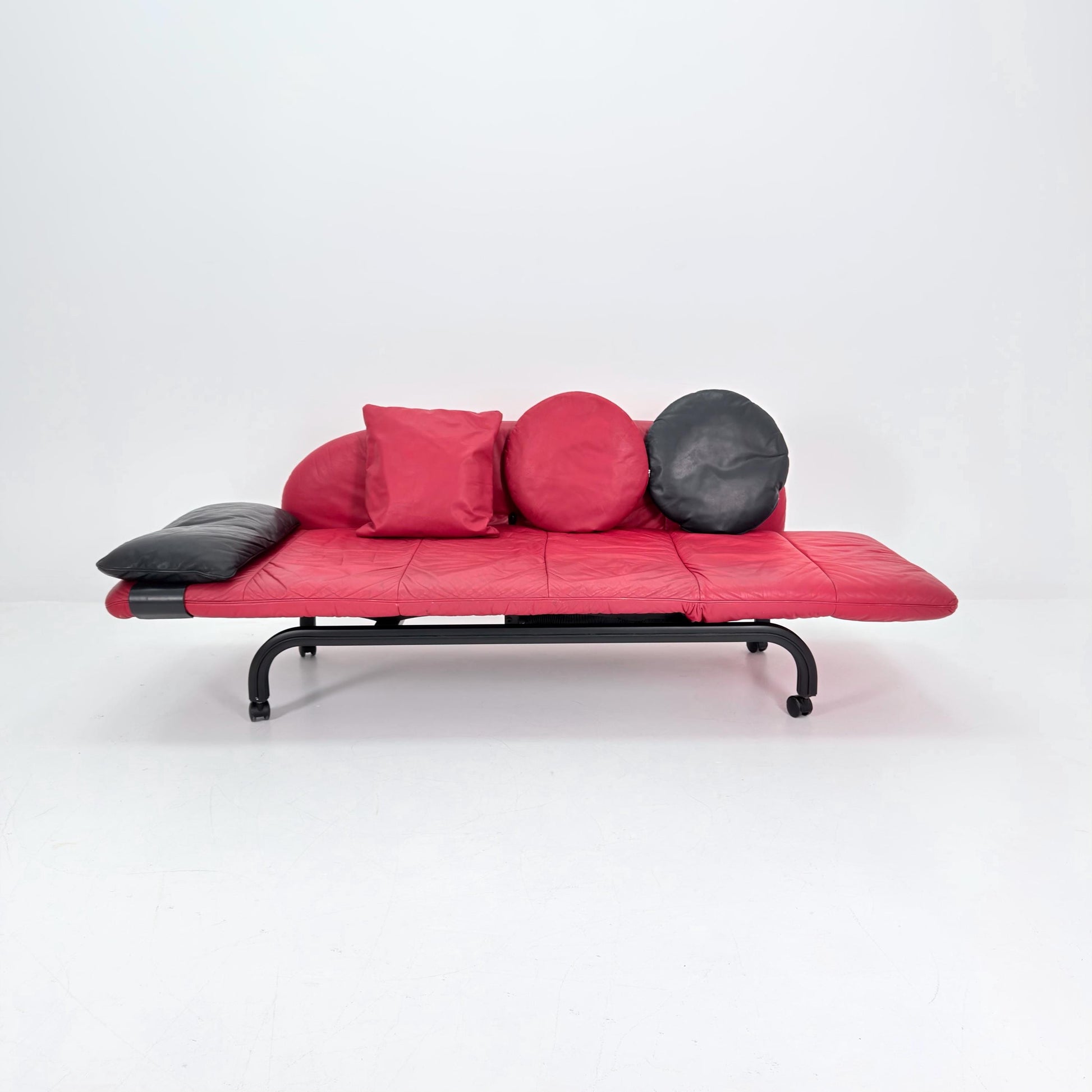 Rare Mid century Interprofil “BEO” Adjustable Chaise Lounge / Daybed by Toshiyuki Kita – 1980s