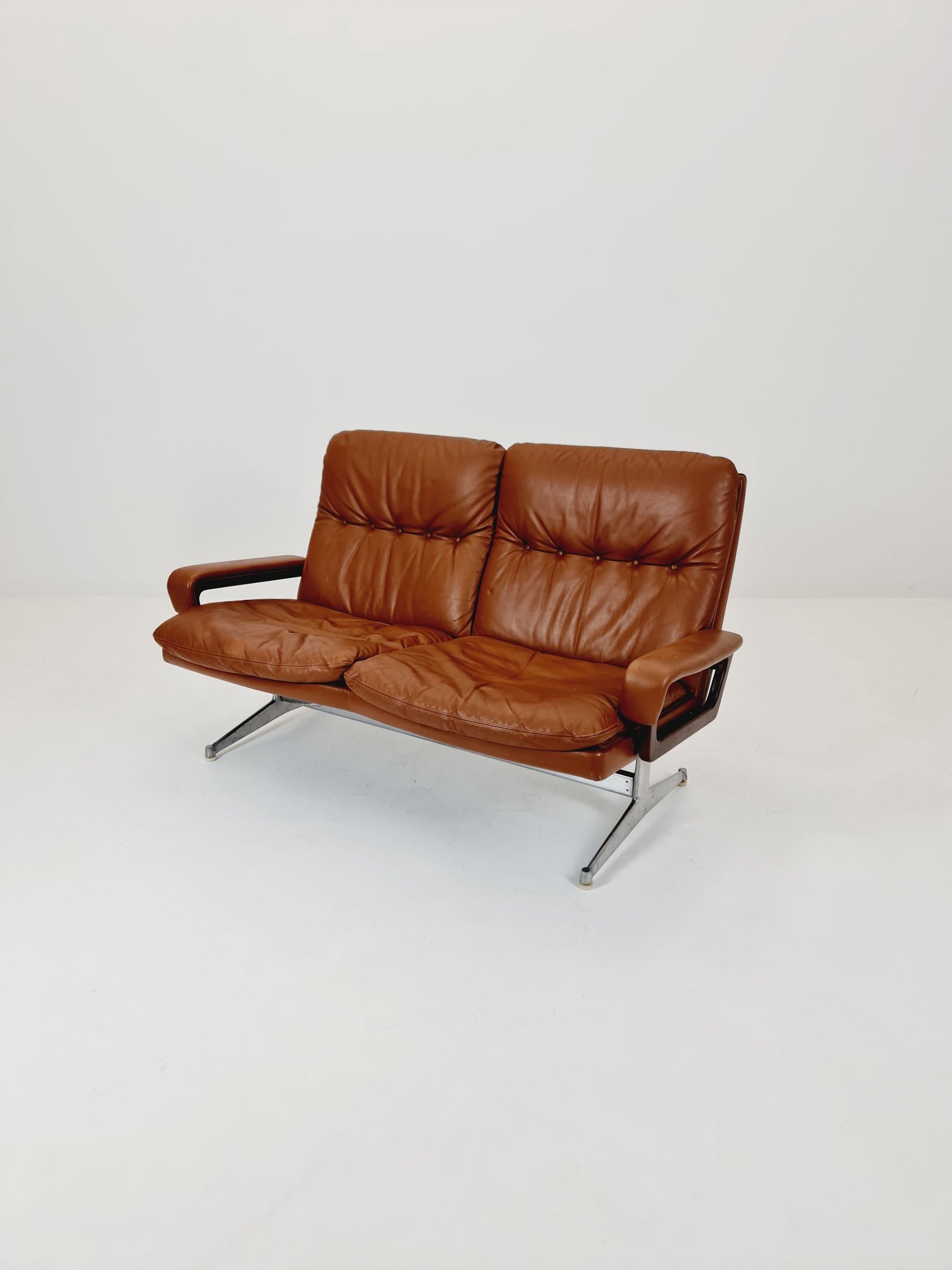 Midcentury sofa King by Andre Vanenbrouck for strässle Switzerland ,1970s