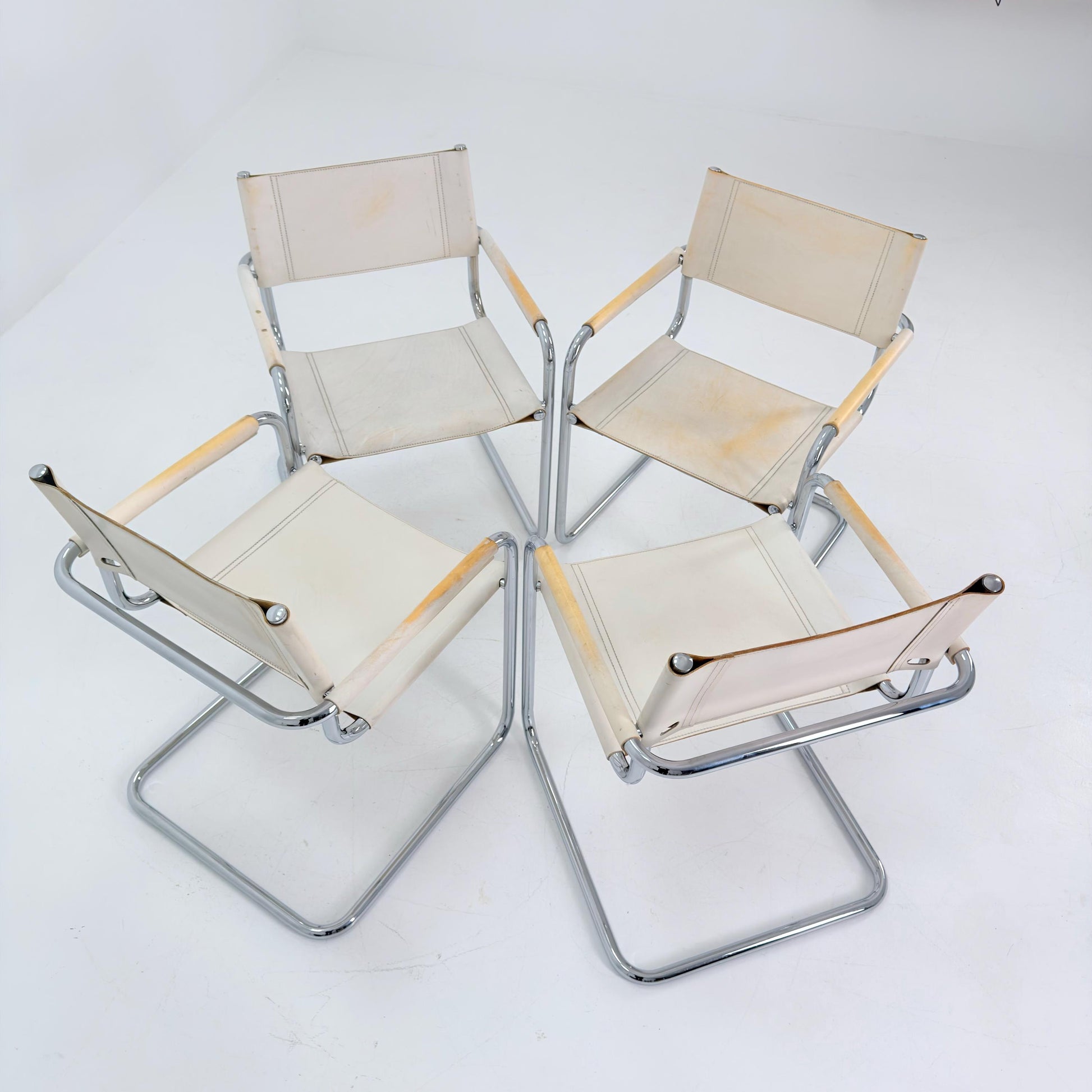 Set of 4 Mid century Bauhaus B34 Cantilever armChair by Mart Stam for Jox Interni, Italy 1980s